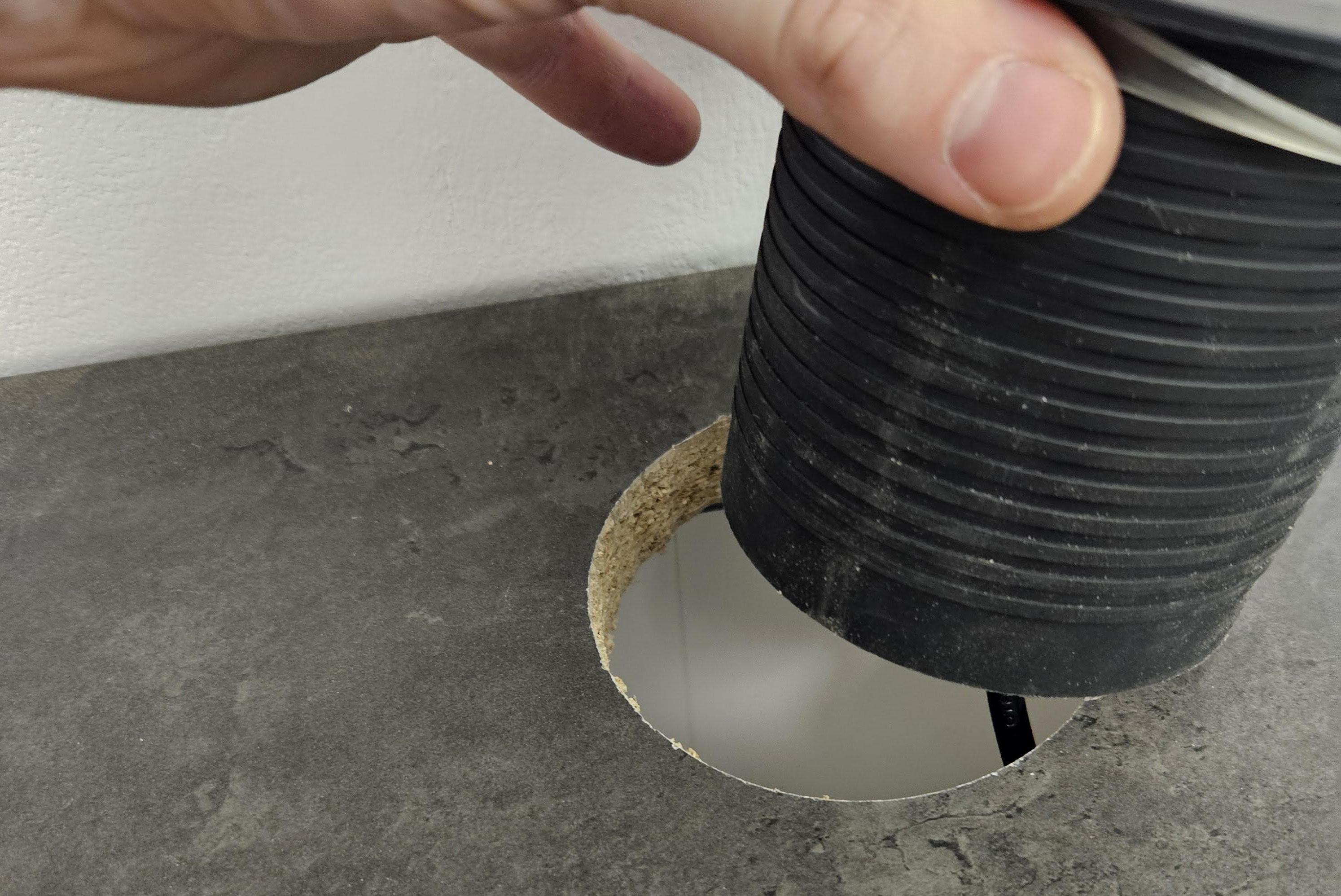 Vrtání a montáž do linky