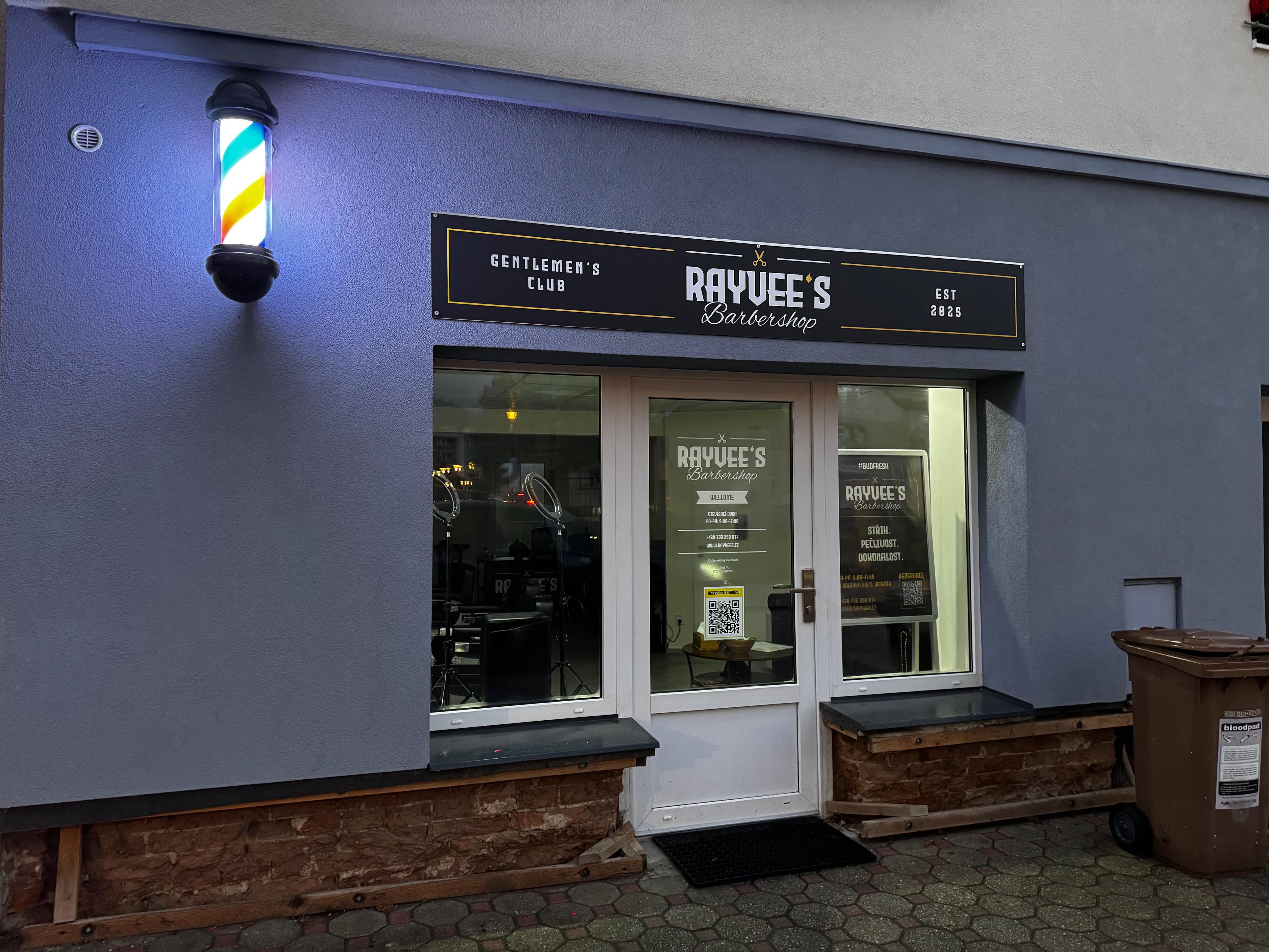 Rayvee's Barbershop foto 2