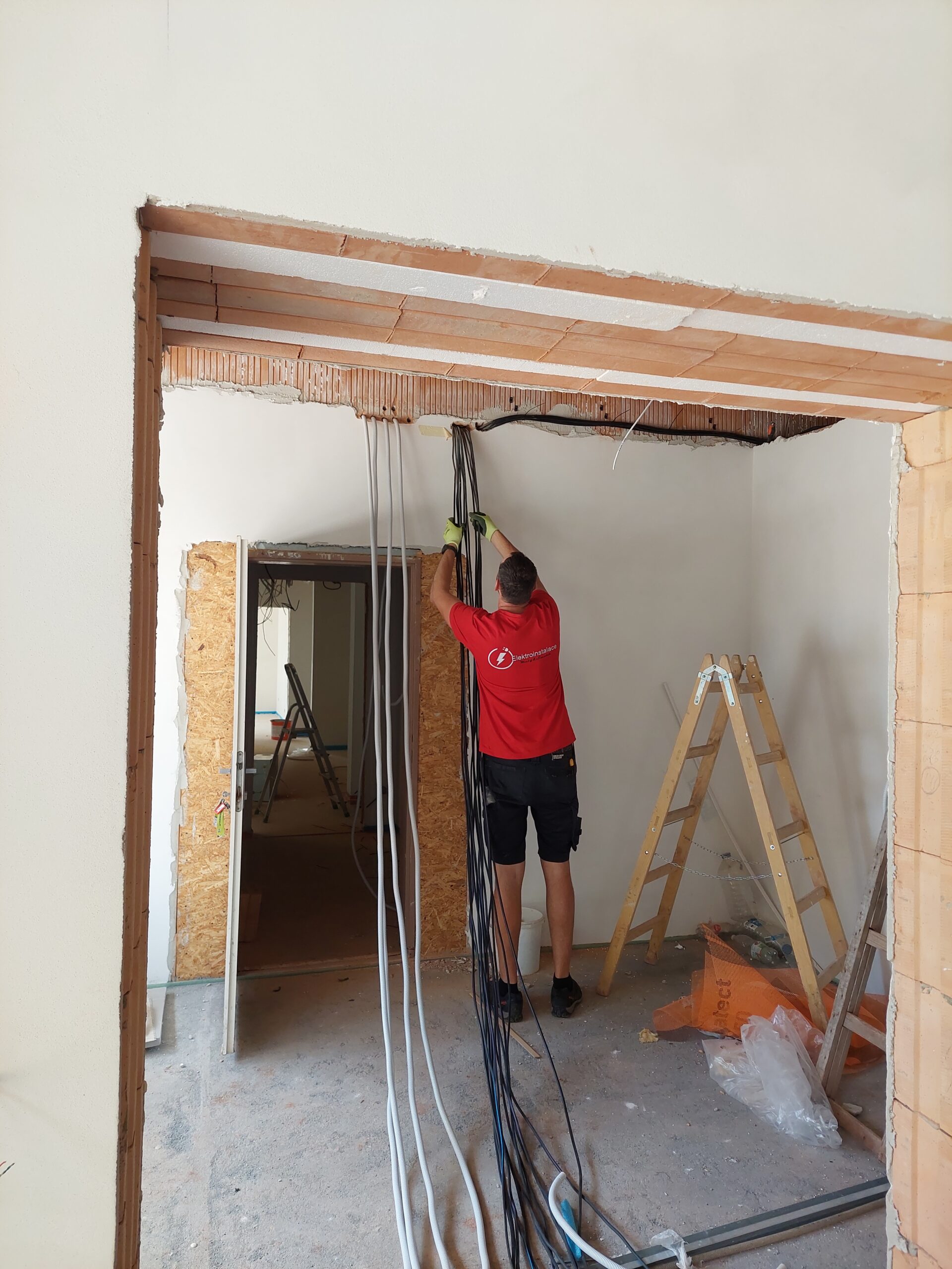Ondřej Malý, elektroinstalace foto 1