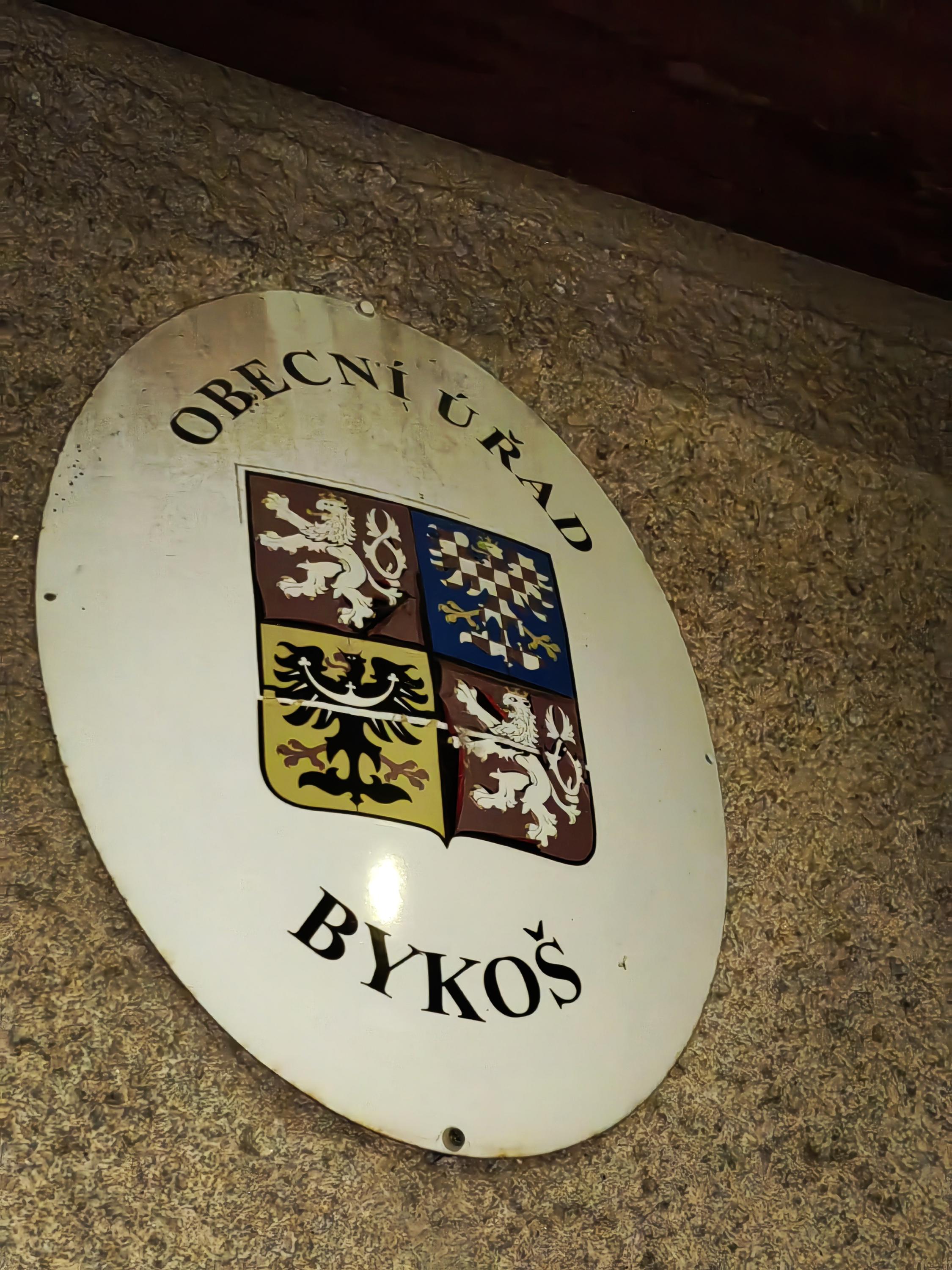 Bykoš - obecní úřad foto 4