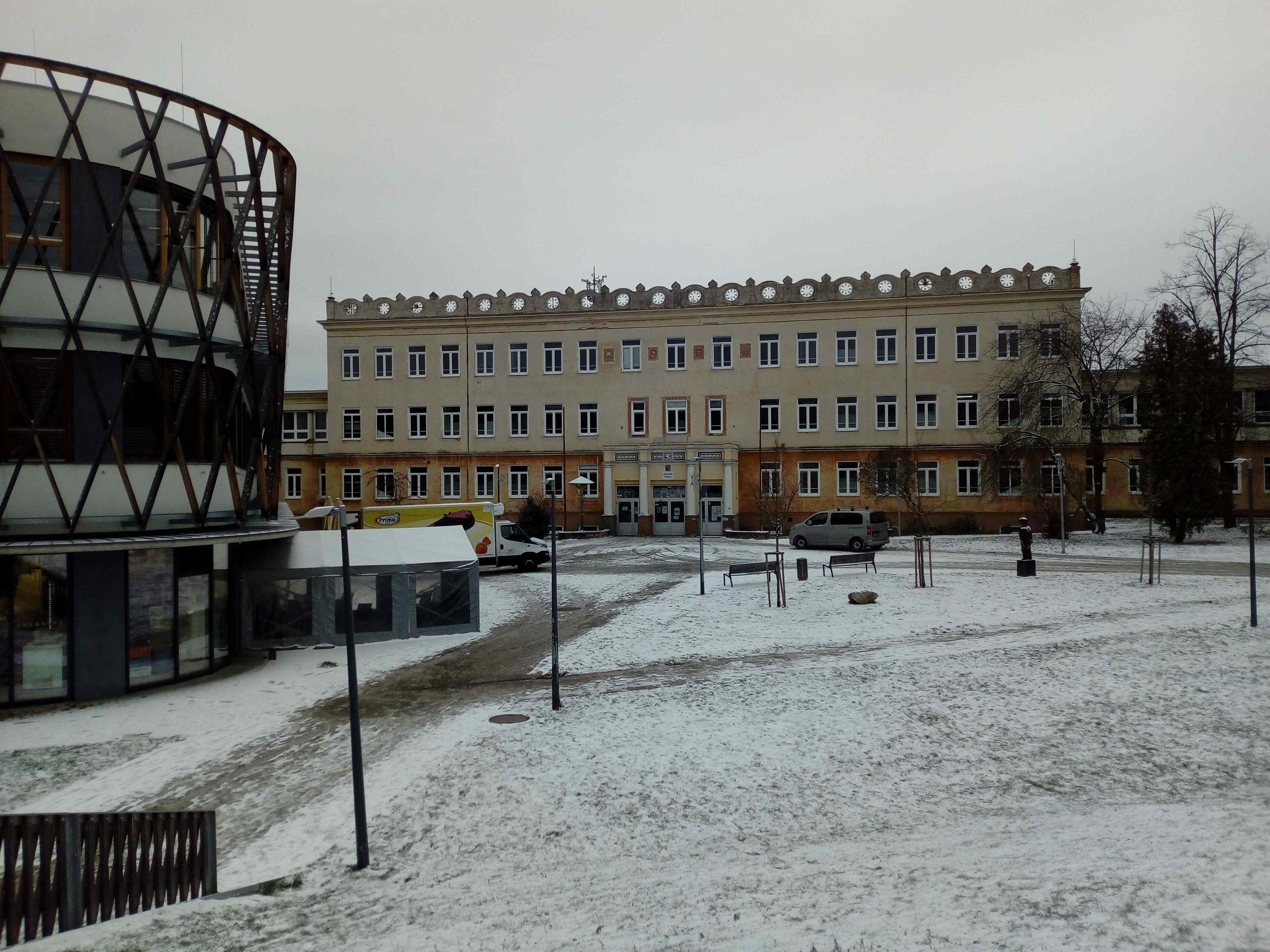 ZŠ Mníšek pod Brdy foto 6