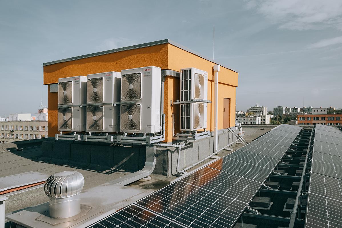 Tepelné čerpadlo a fotovoltaika pro bytové domy