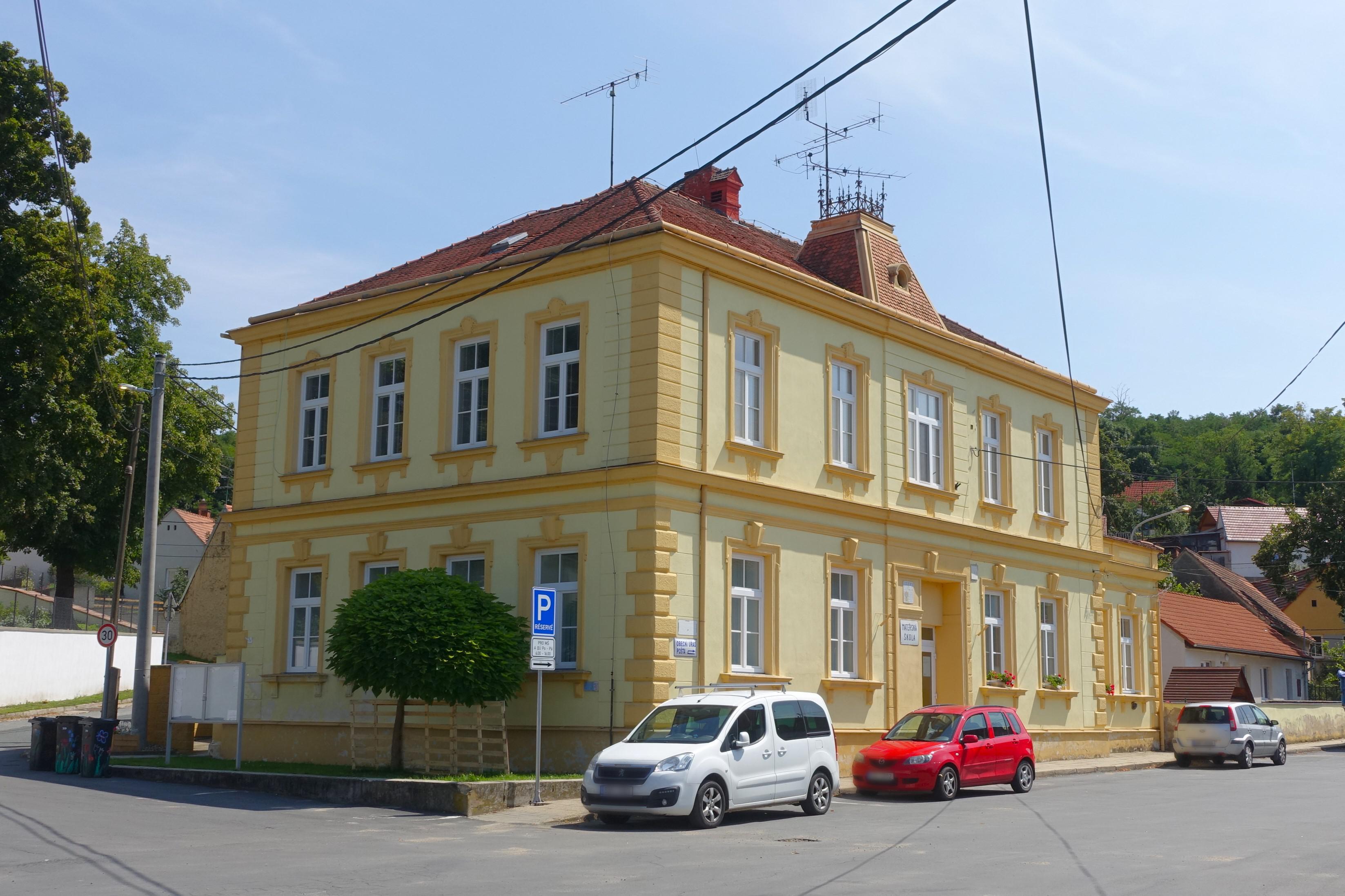 Plaveč - obecní úřad