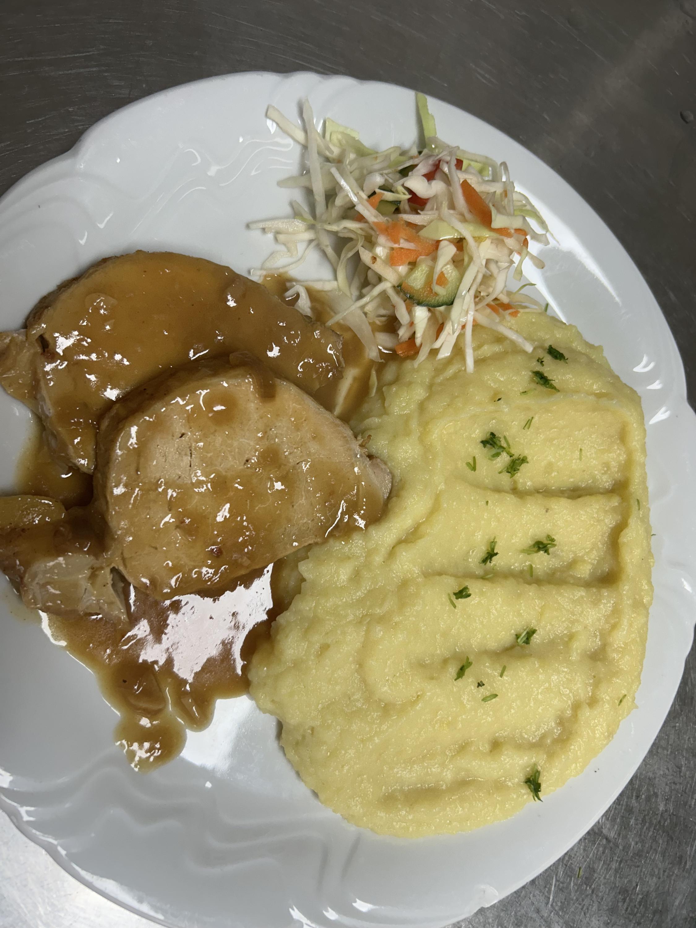 Restaurace Pod Mezí foto 2