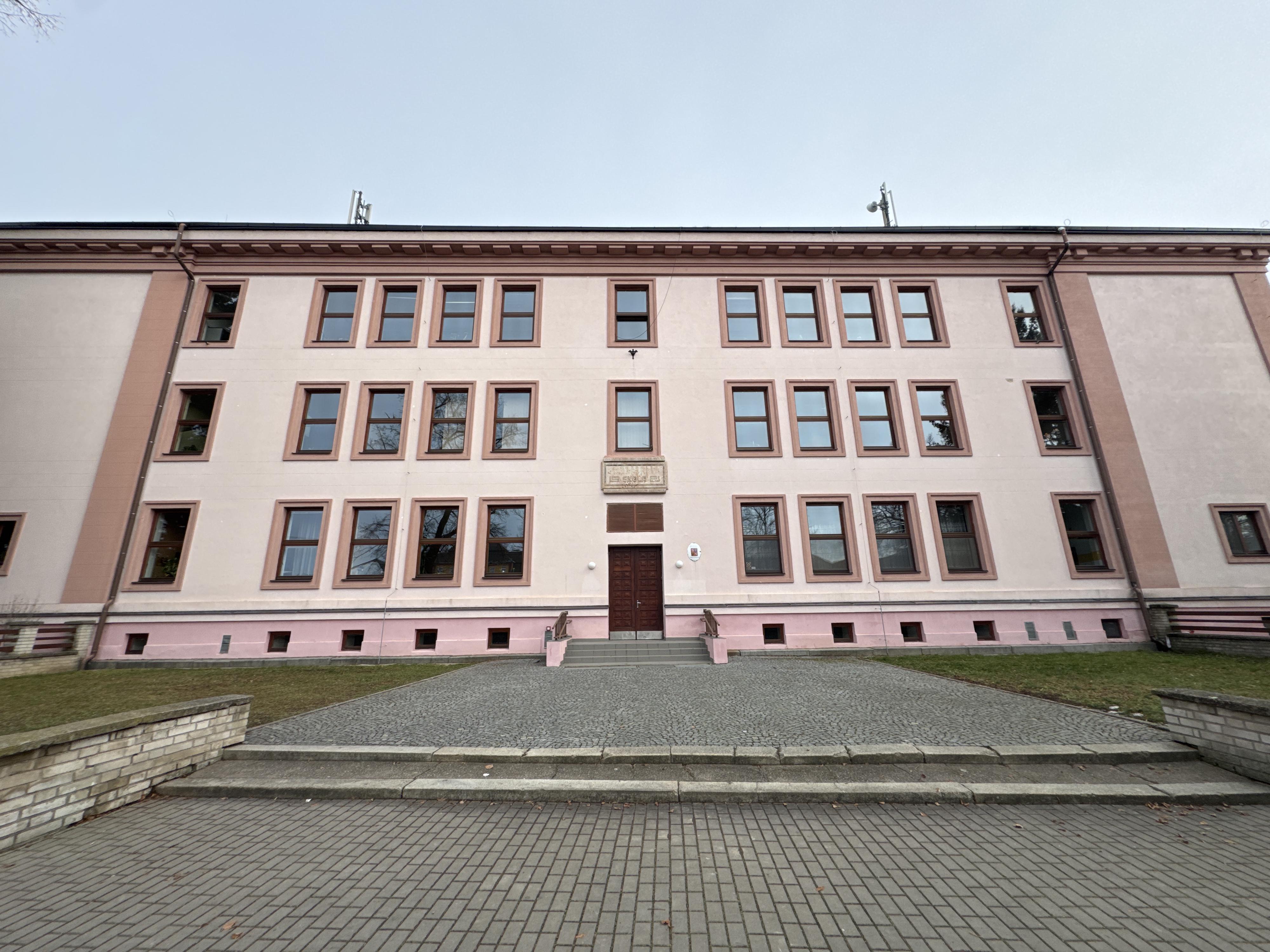 ZŠ T.G. Masaryka Chroustovice foto 3