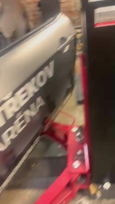 PNEU SERVIS A SERVIS ŠLEZAR foto 2 (náhled videa)
