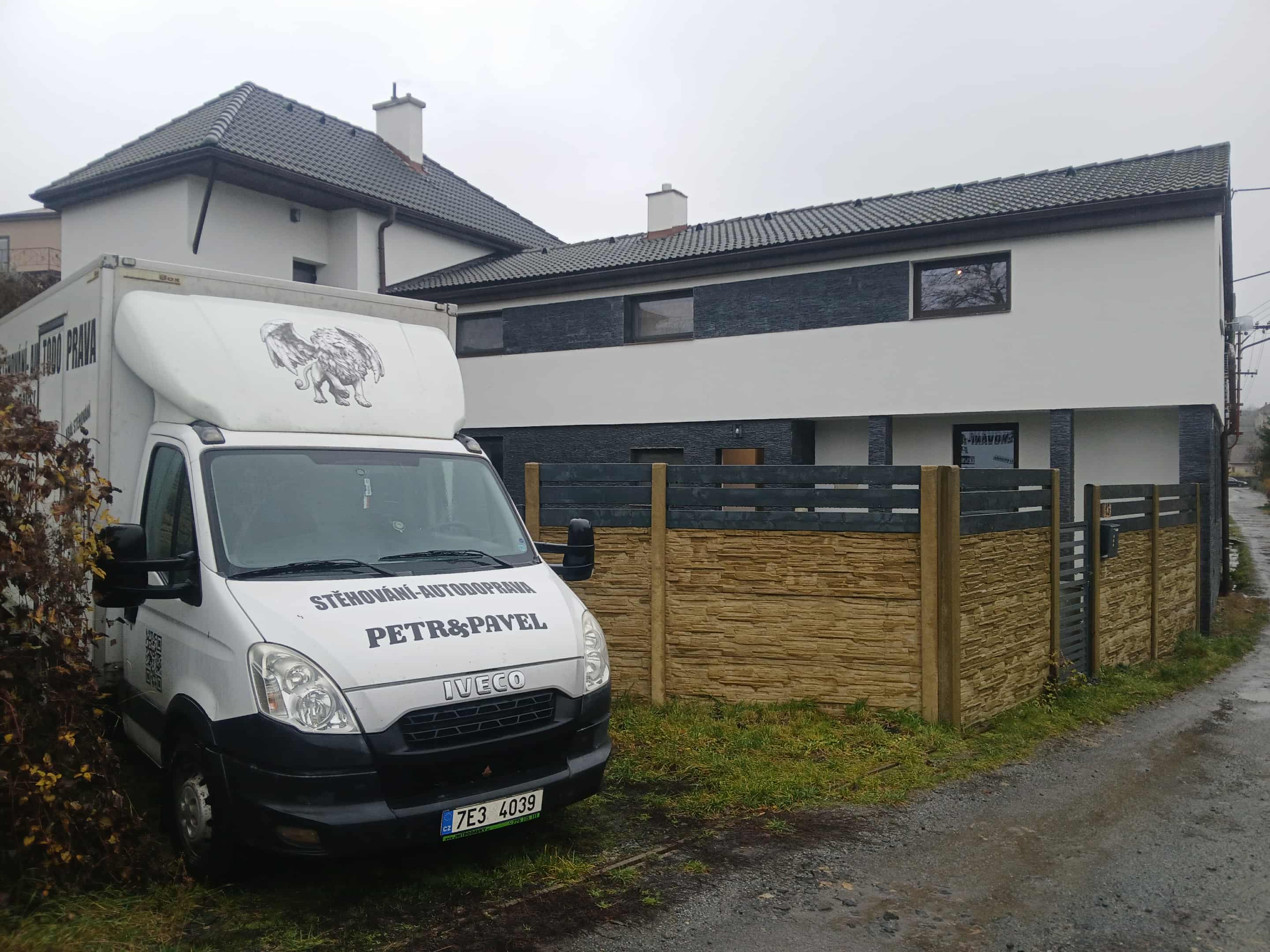 STĚHOVÁNÍ - AUTODOPRAVA PETR & PAVEL foto 4