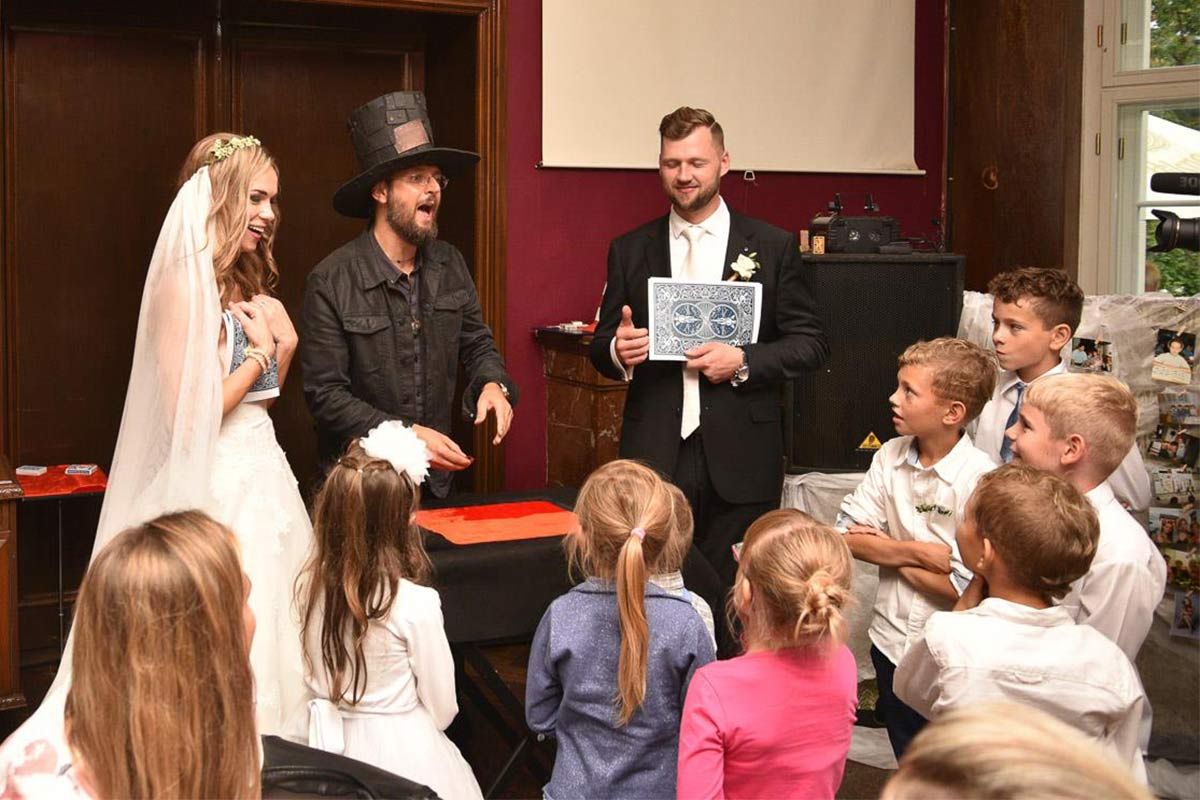 Kouzelník na svatbu - Originální zábava pro vás