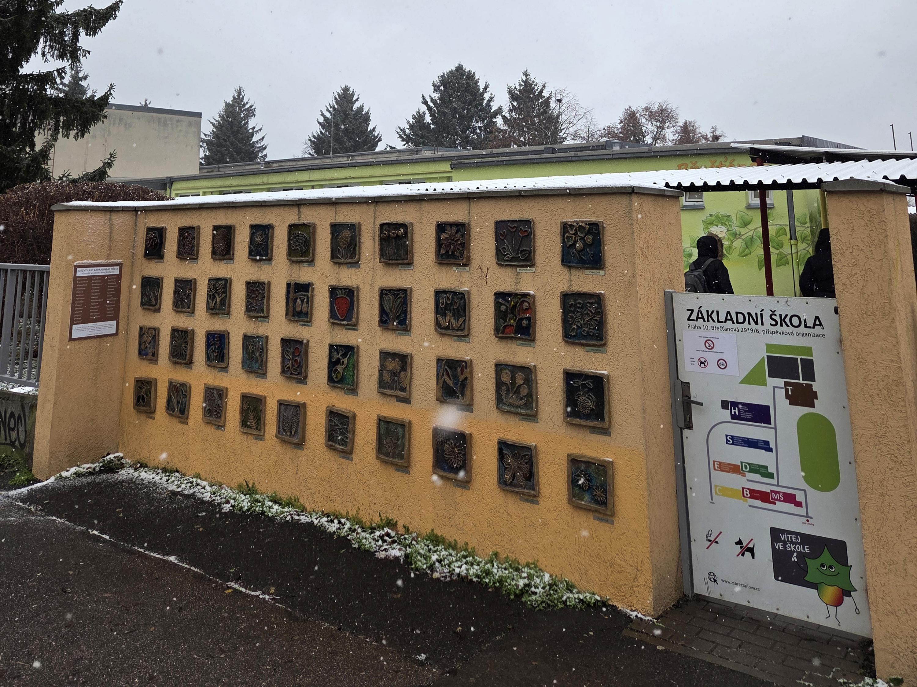 Základní škola, Praha 10, Břečťanová 2919/6 foto 6