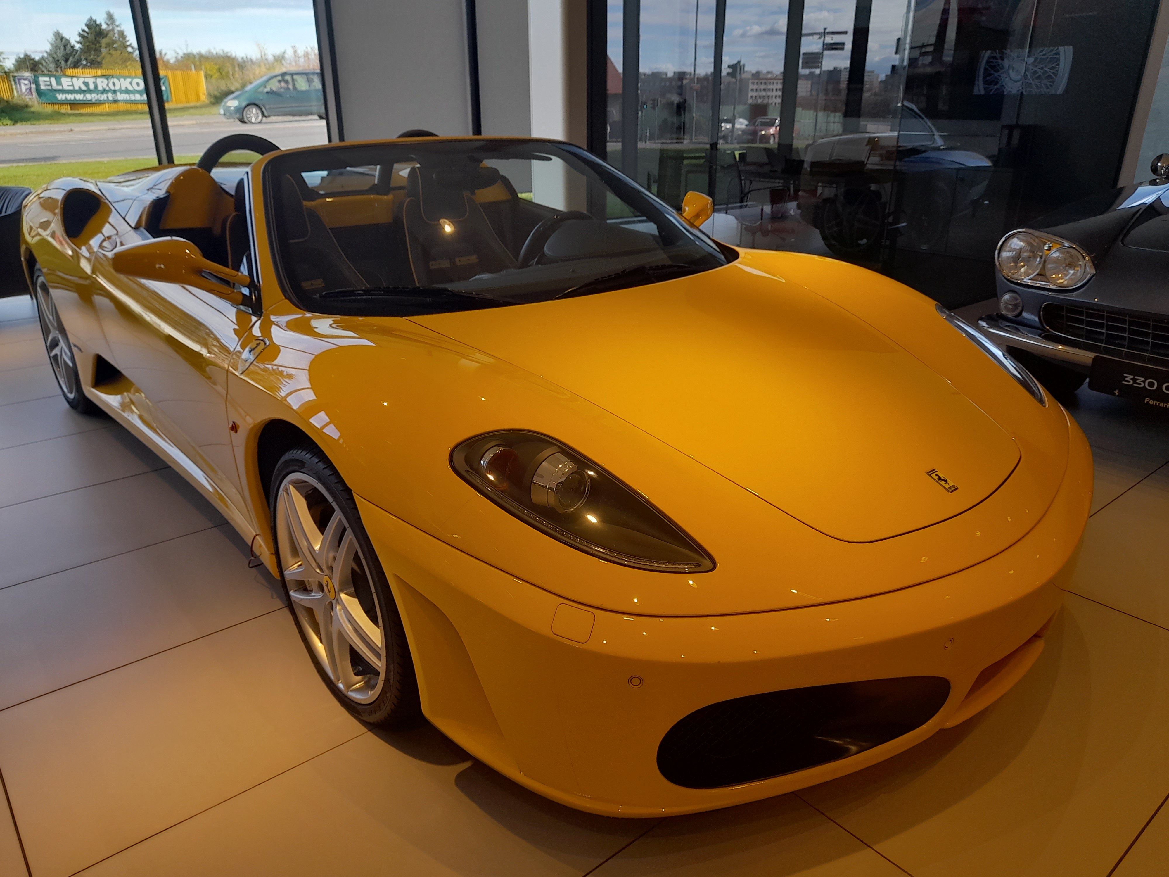 Scuderia SF Praha a.s. – Ferrari