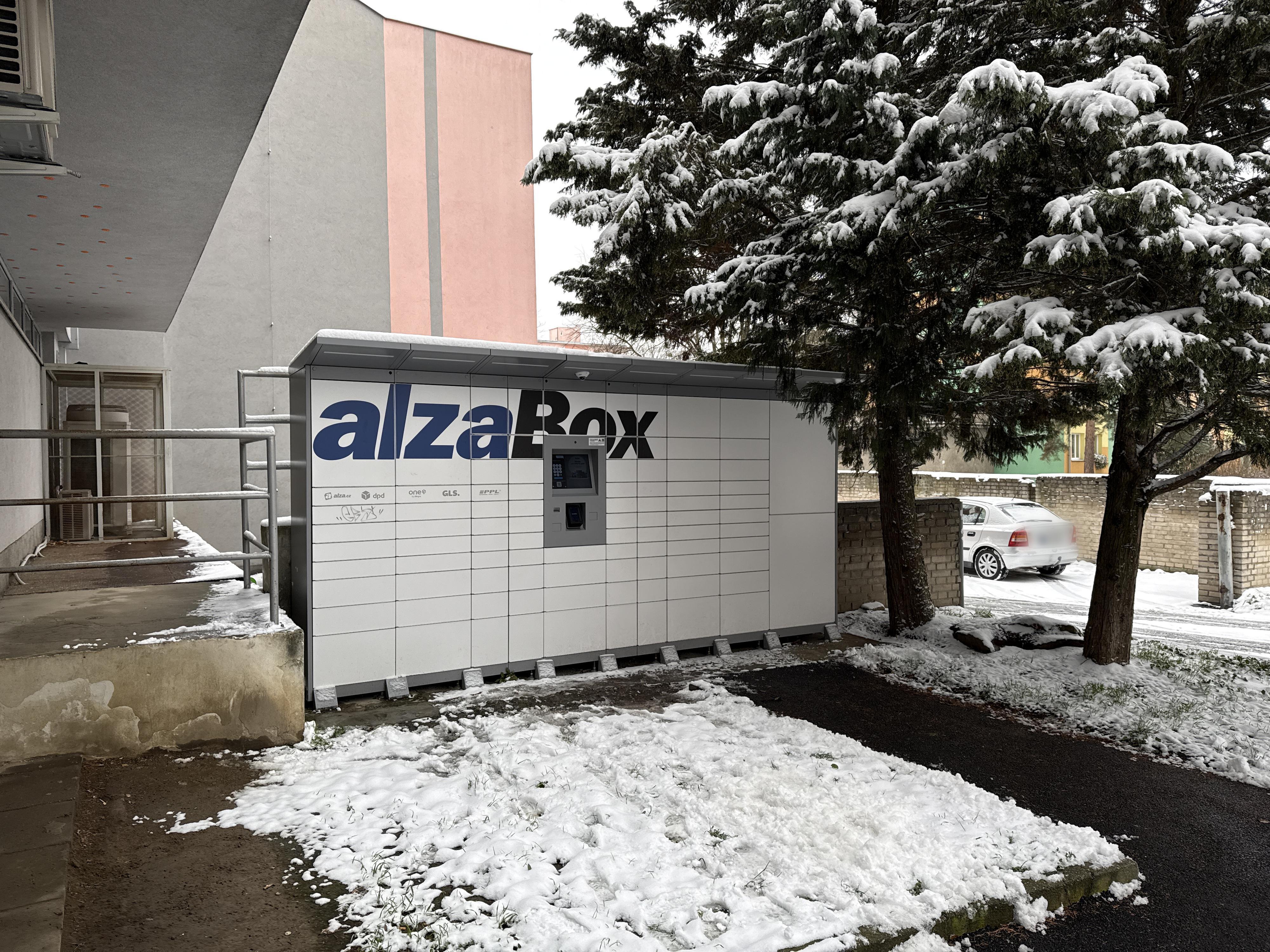 AlzaBox