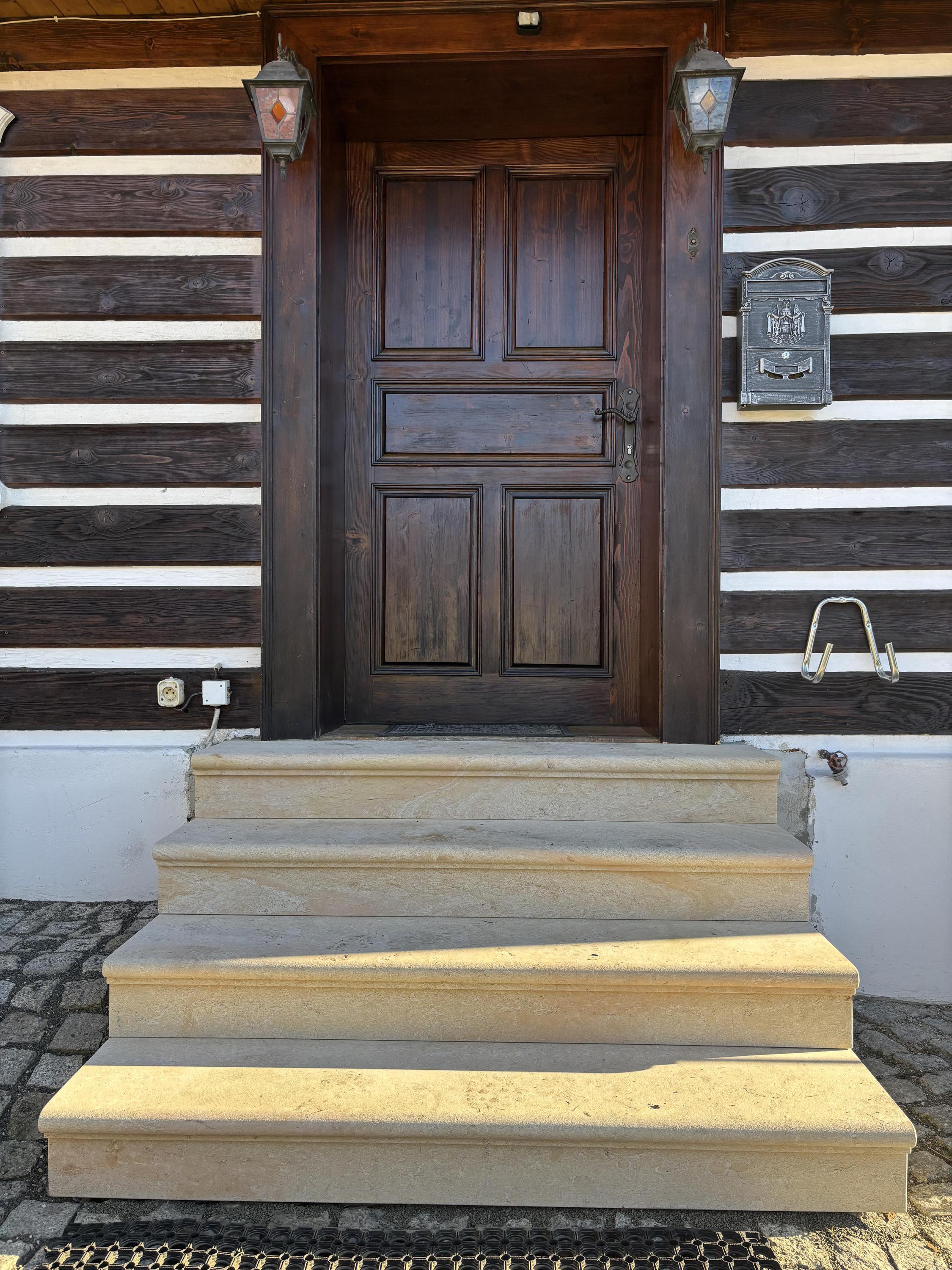 Chalupa Angelina foto 2