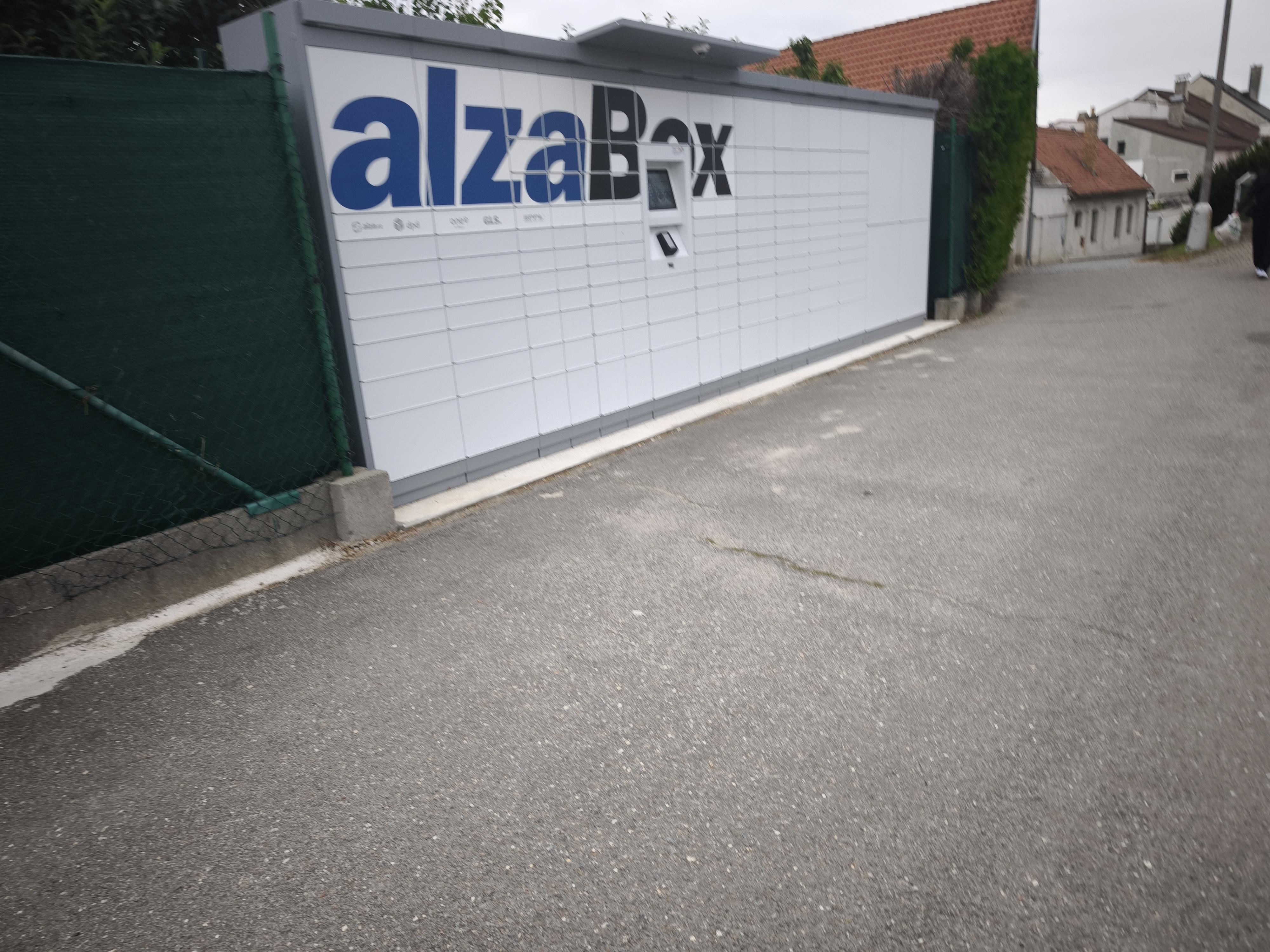 AlzaBox foto 2
