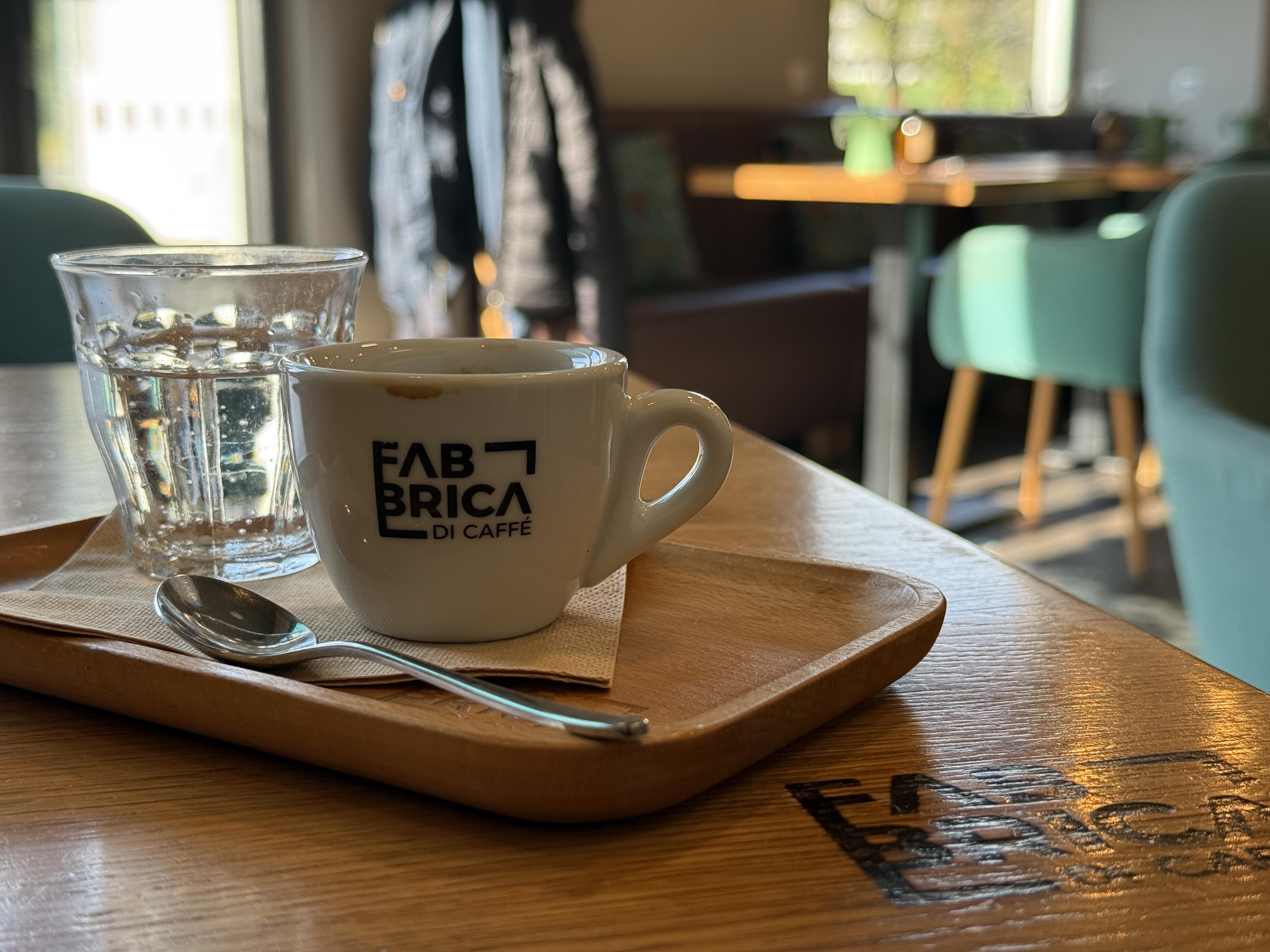 FABBRICA DI CAFFÉ foto 6