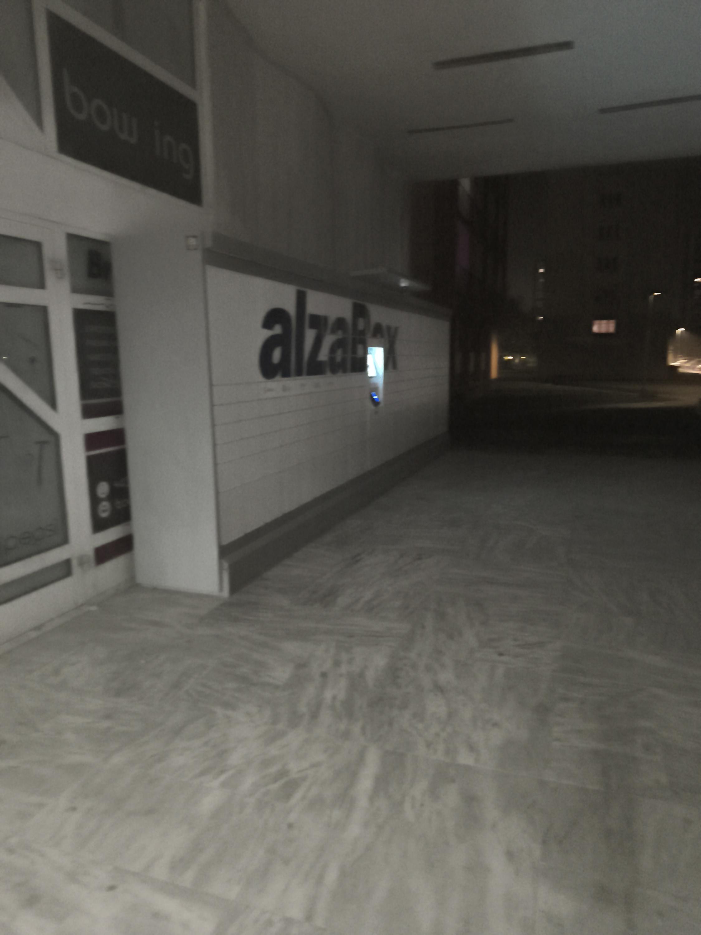 AlzaBox foto 2