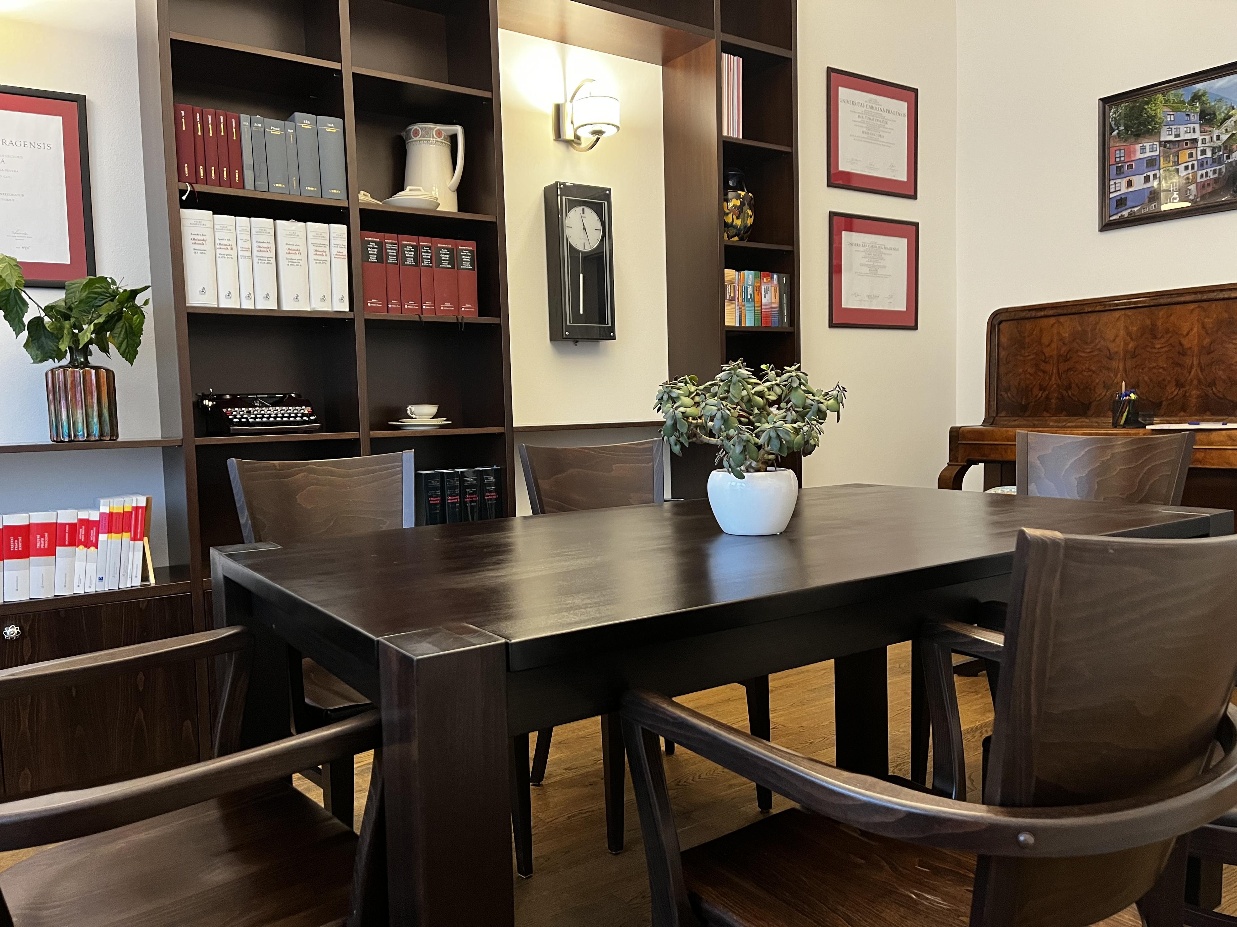 JUDr. Eva Pavlíčková, advokátní kancelář s.r.o. foto 2