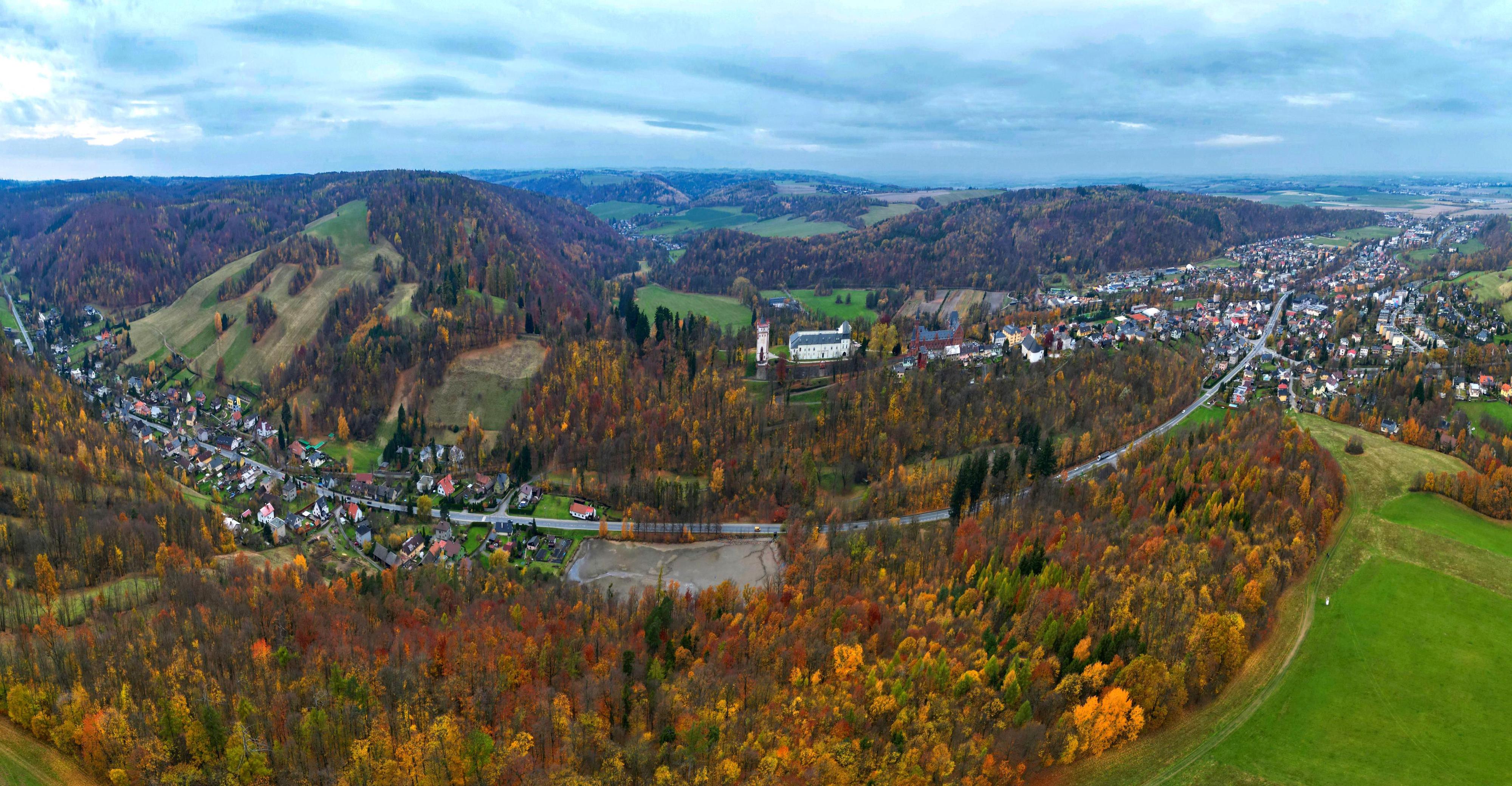 Hradec nad Moravicí - městský úřad foto 5