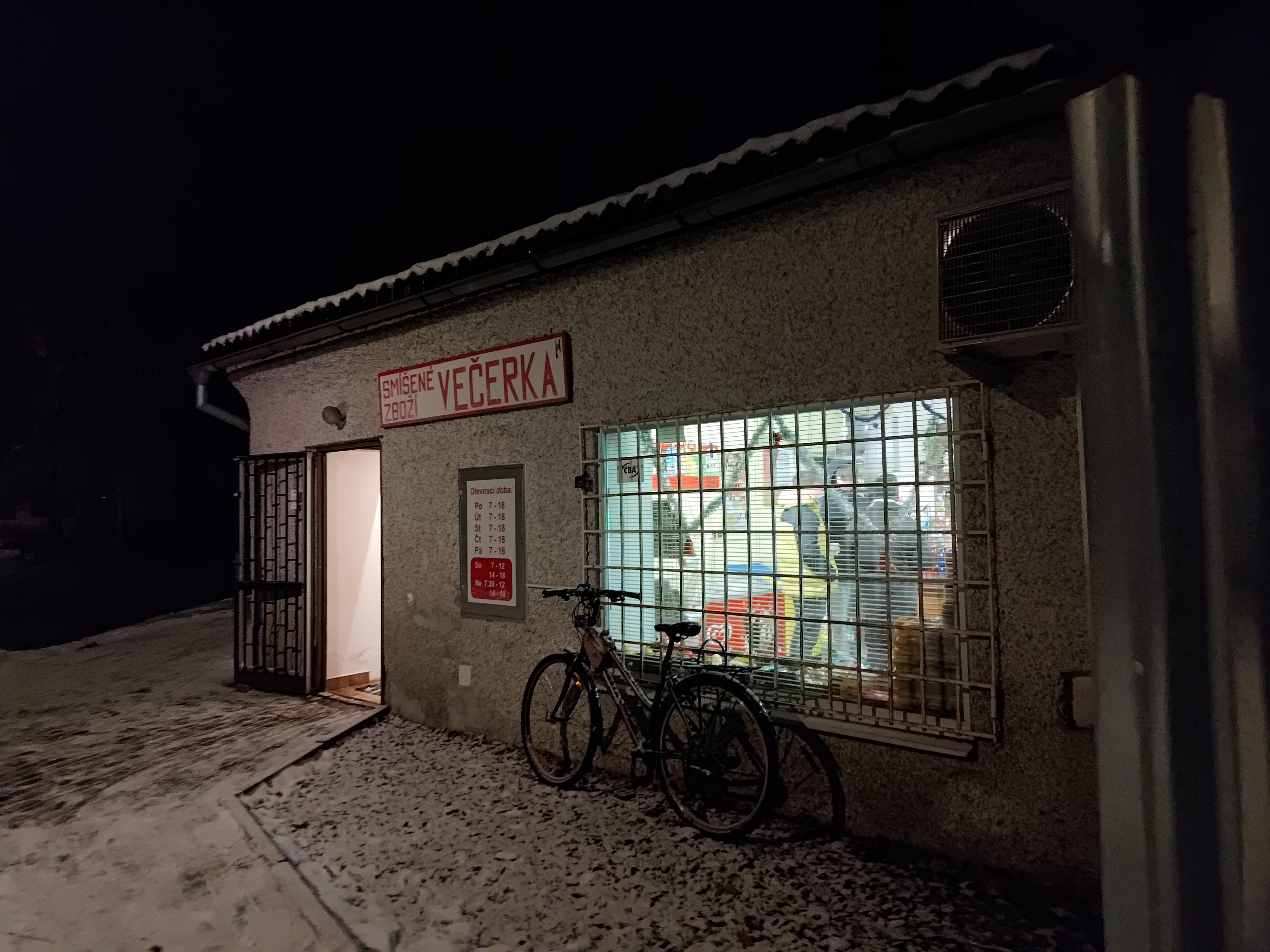 Večerka Újezd foto 2
