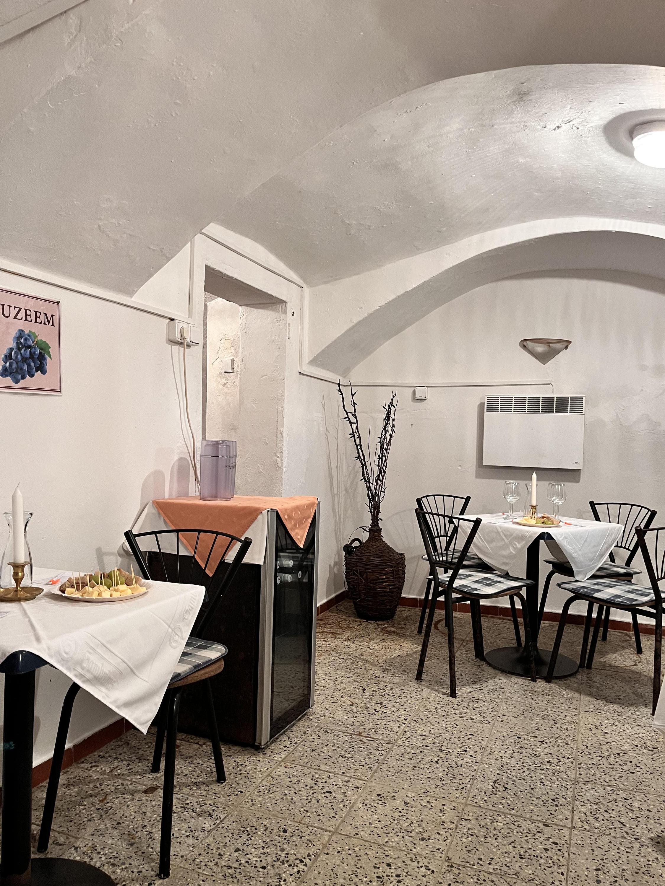 Vinotéka pod muzeem foto 6