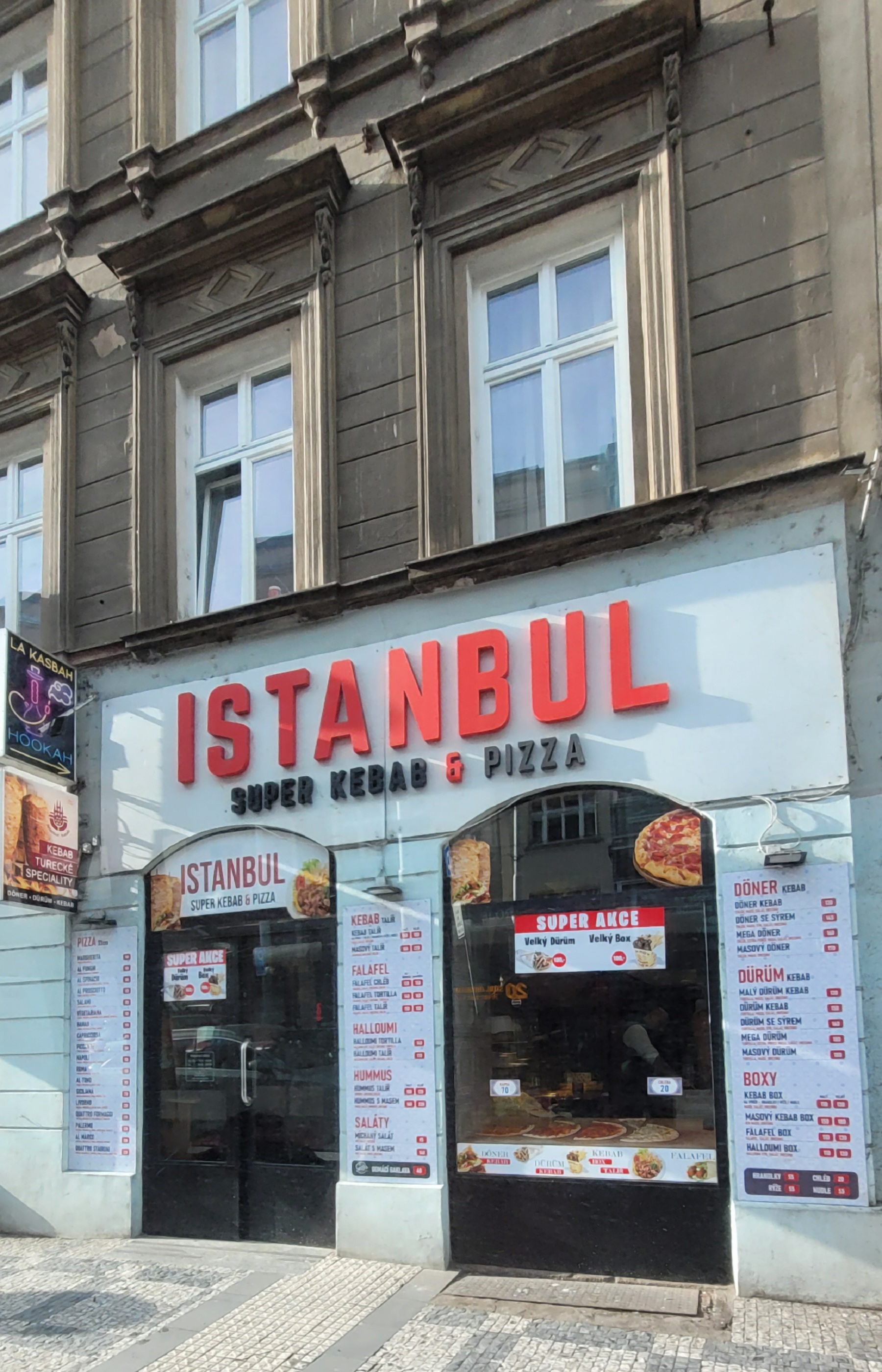Istanbul super kebab pizza foto 3