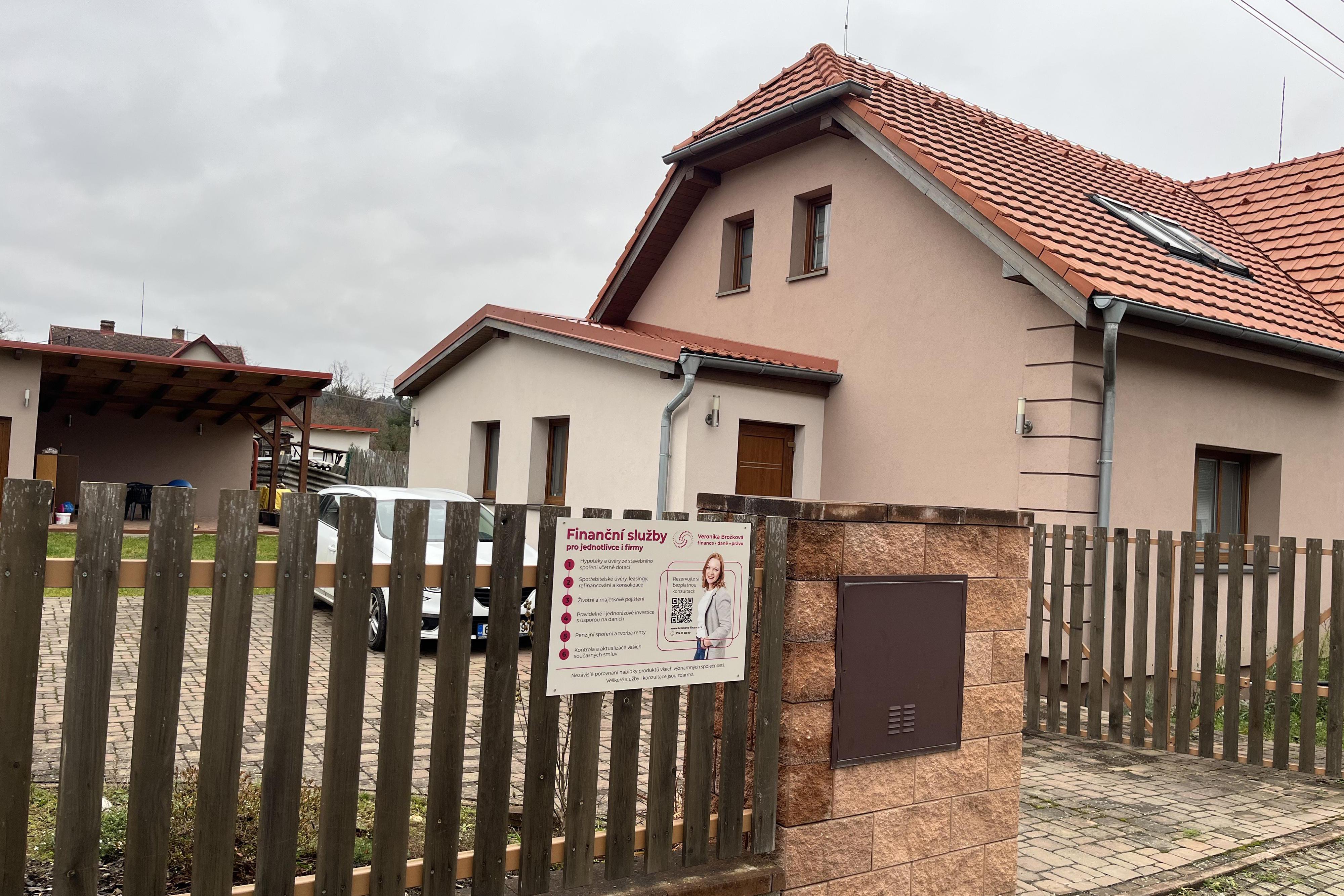 Veronika Brožková - finanční služby