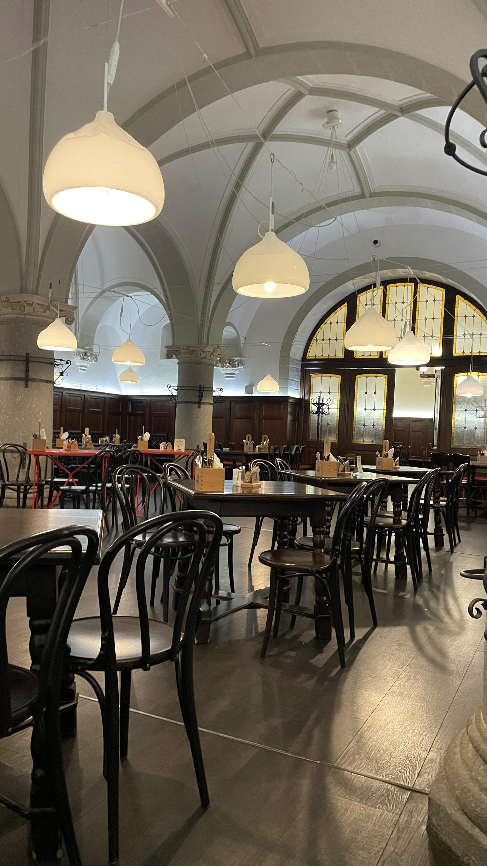 Restaurace Radniční sklípek foto 4