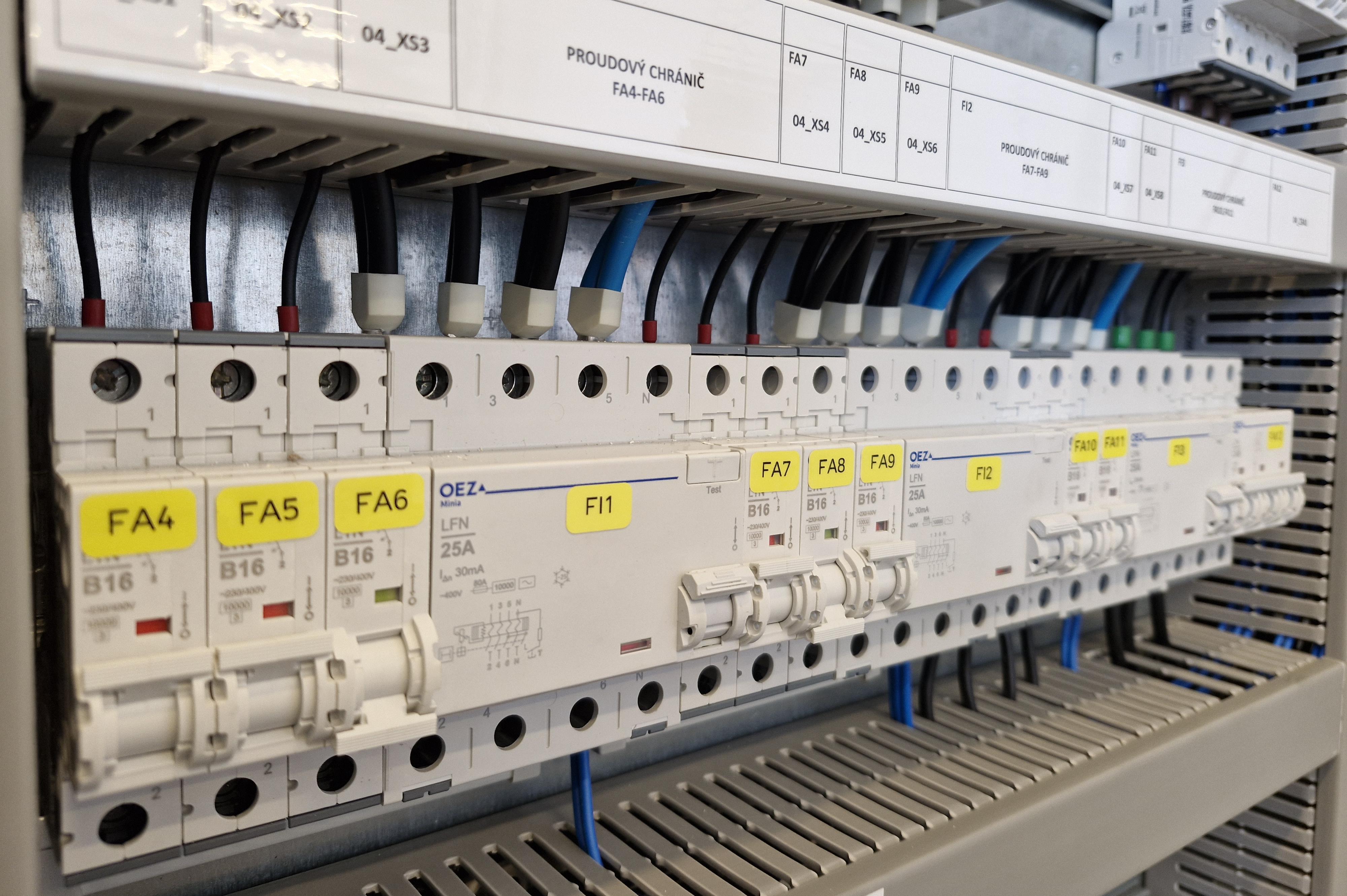 Revize Karel Trávníček