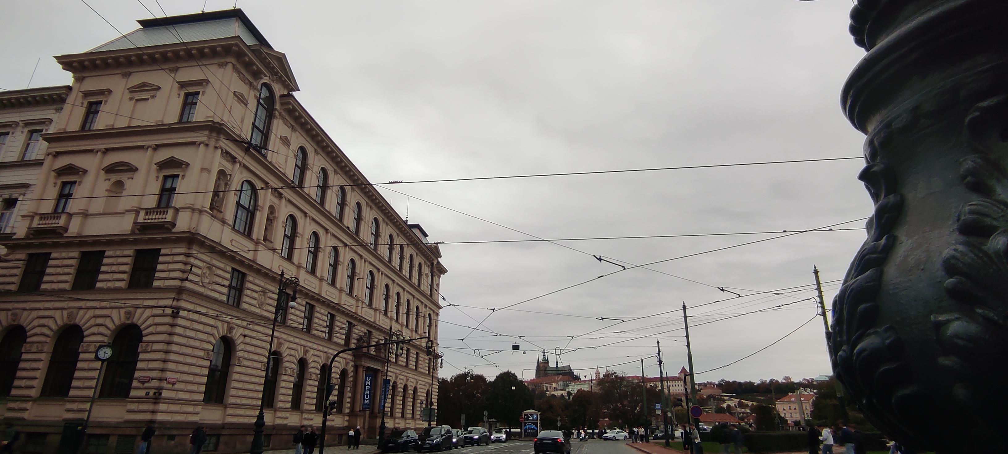 Taneční konzervatoř hlavního města Prahy, Praha 1, Křížovnická 7 foto 5