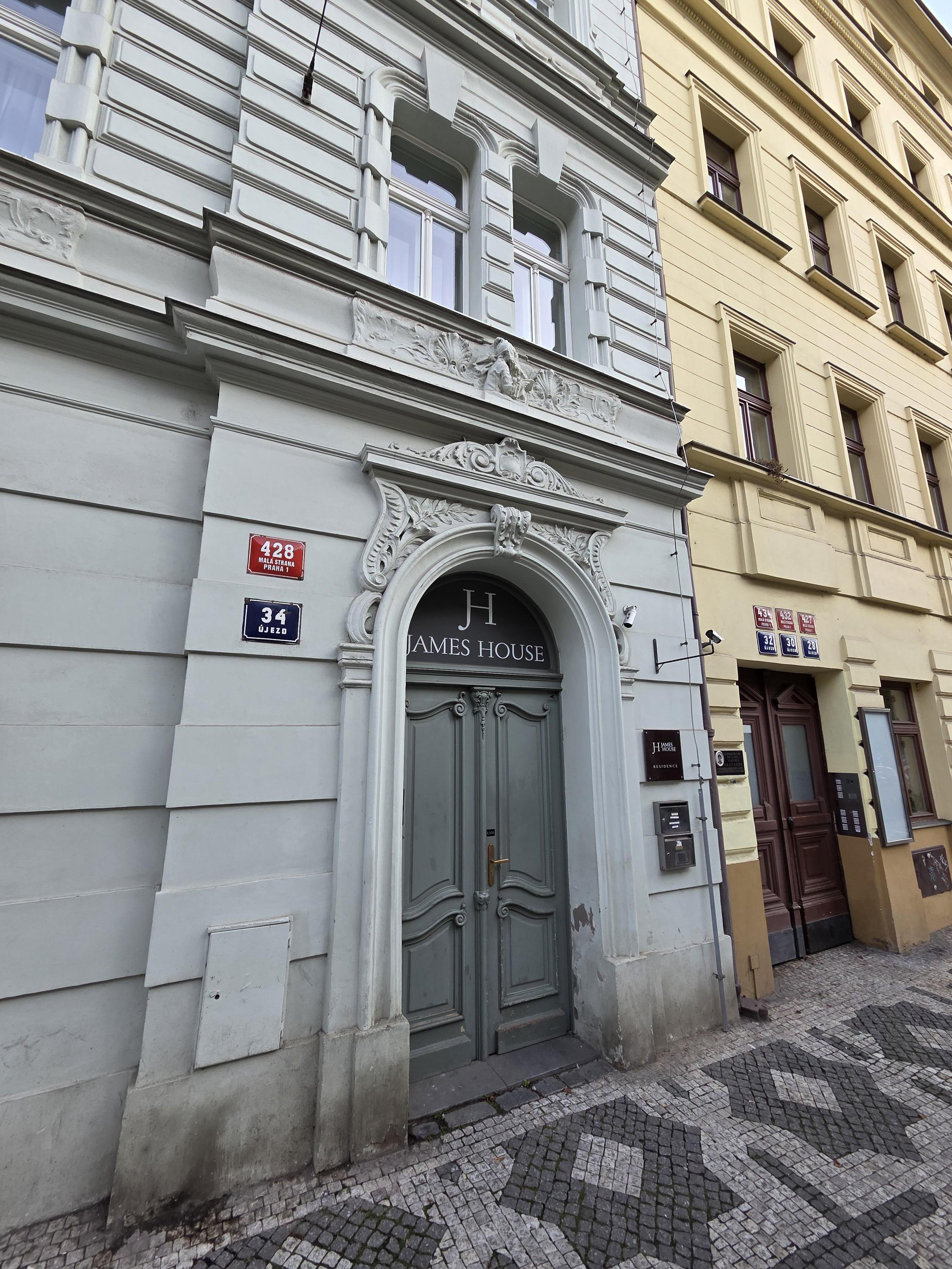 James Hotel & Apartments foto 2