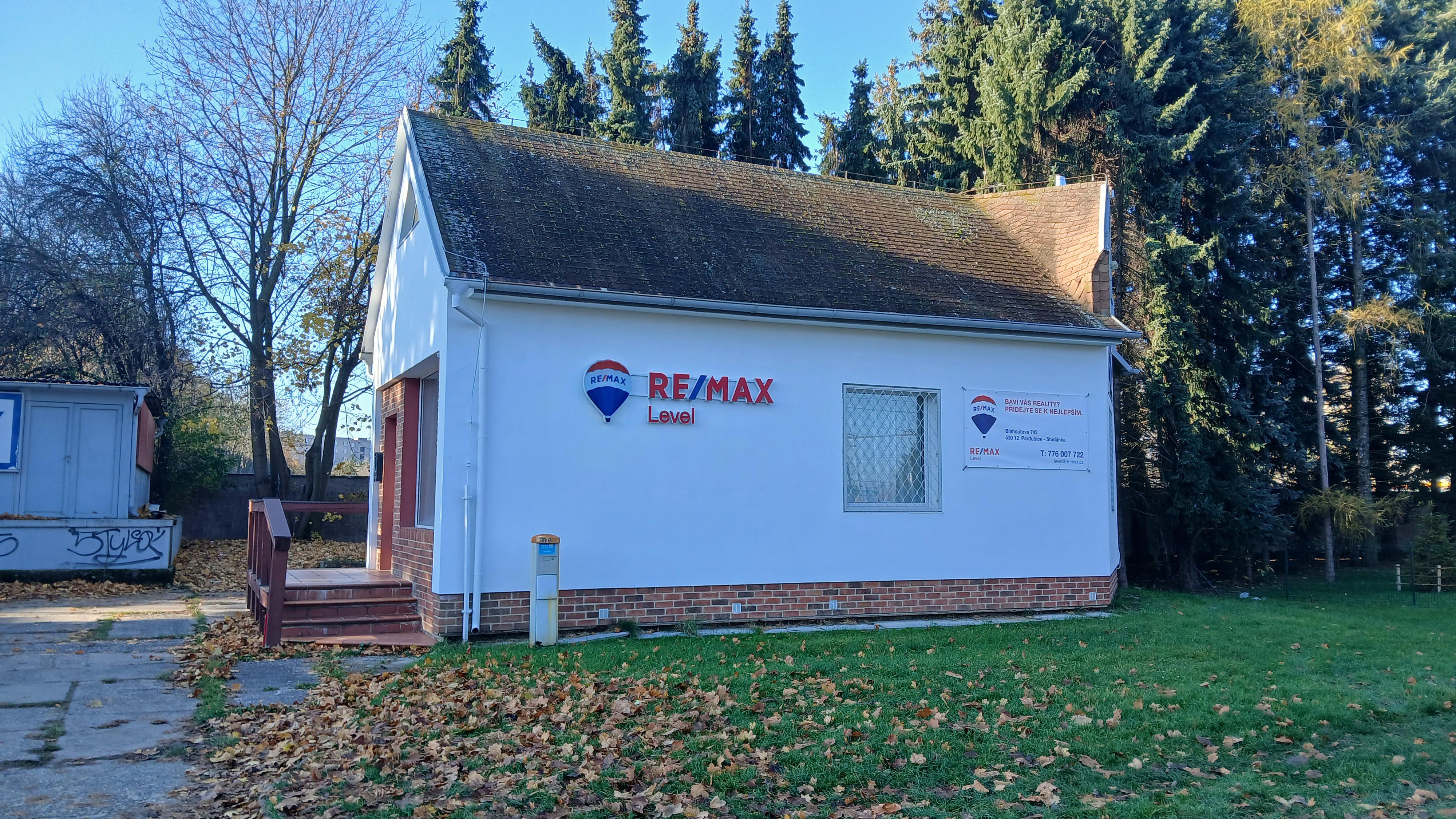 RE/MAX Level