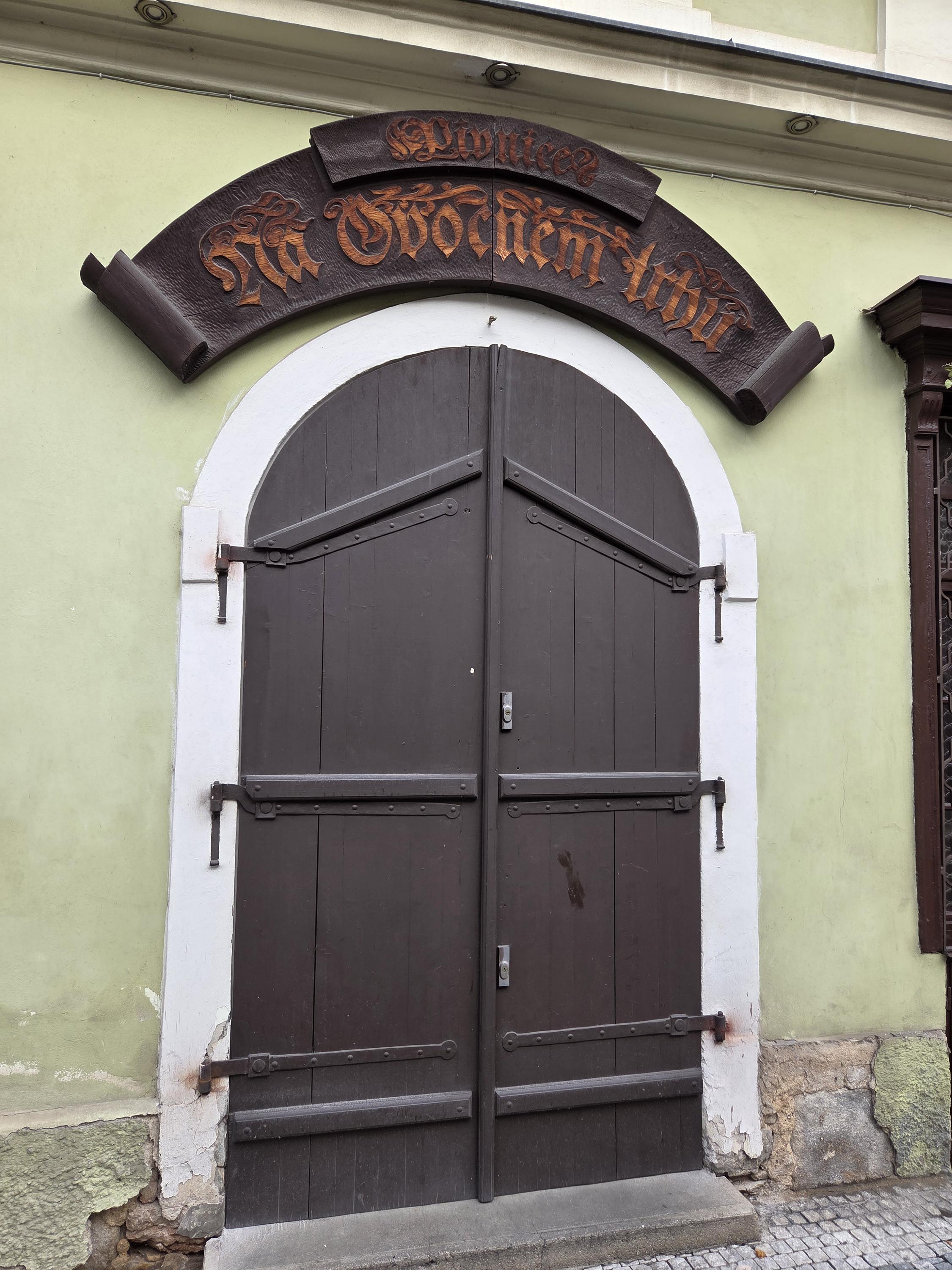 Restaurace Na Ovocném Trhu foto 2