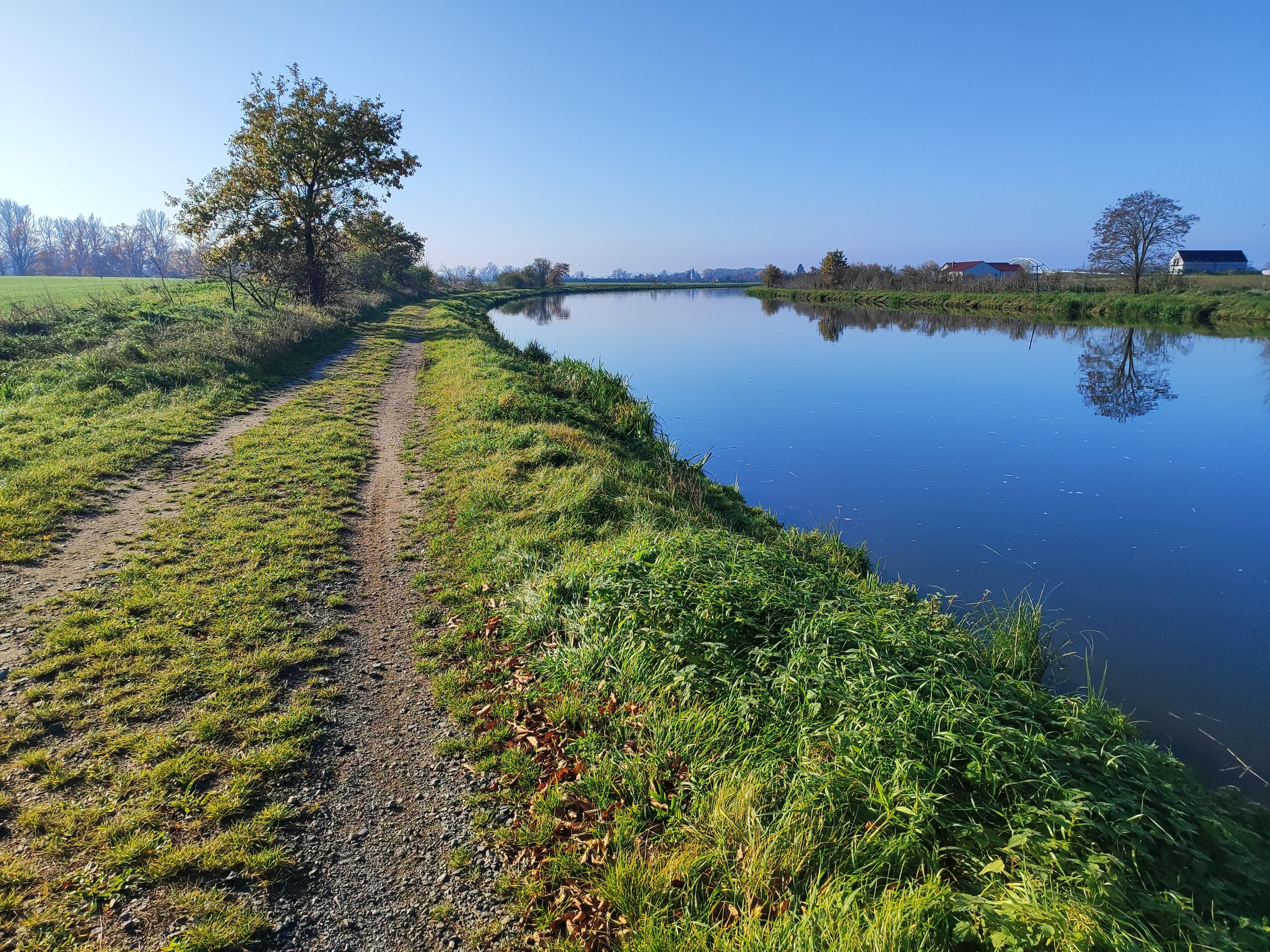 Vraňansko-hořínský plavební kanál foto 5