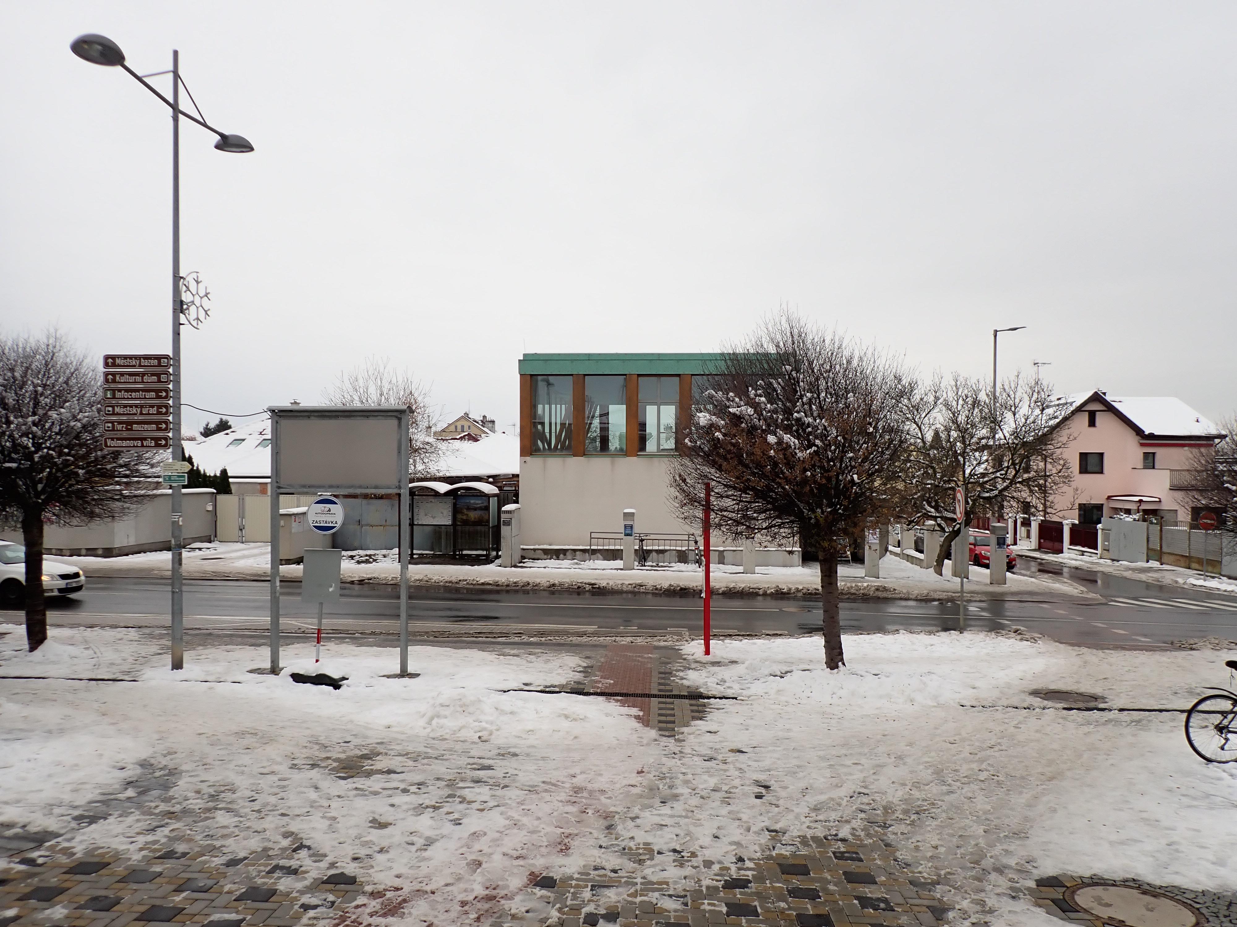 Kostel Naproti foto 4