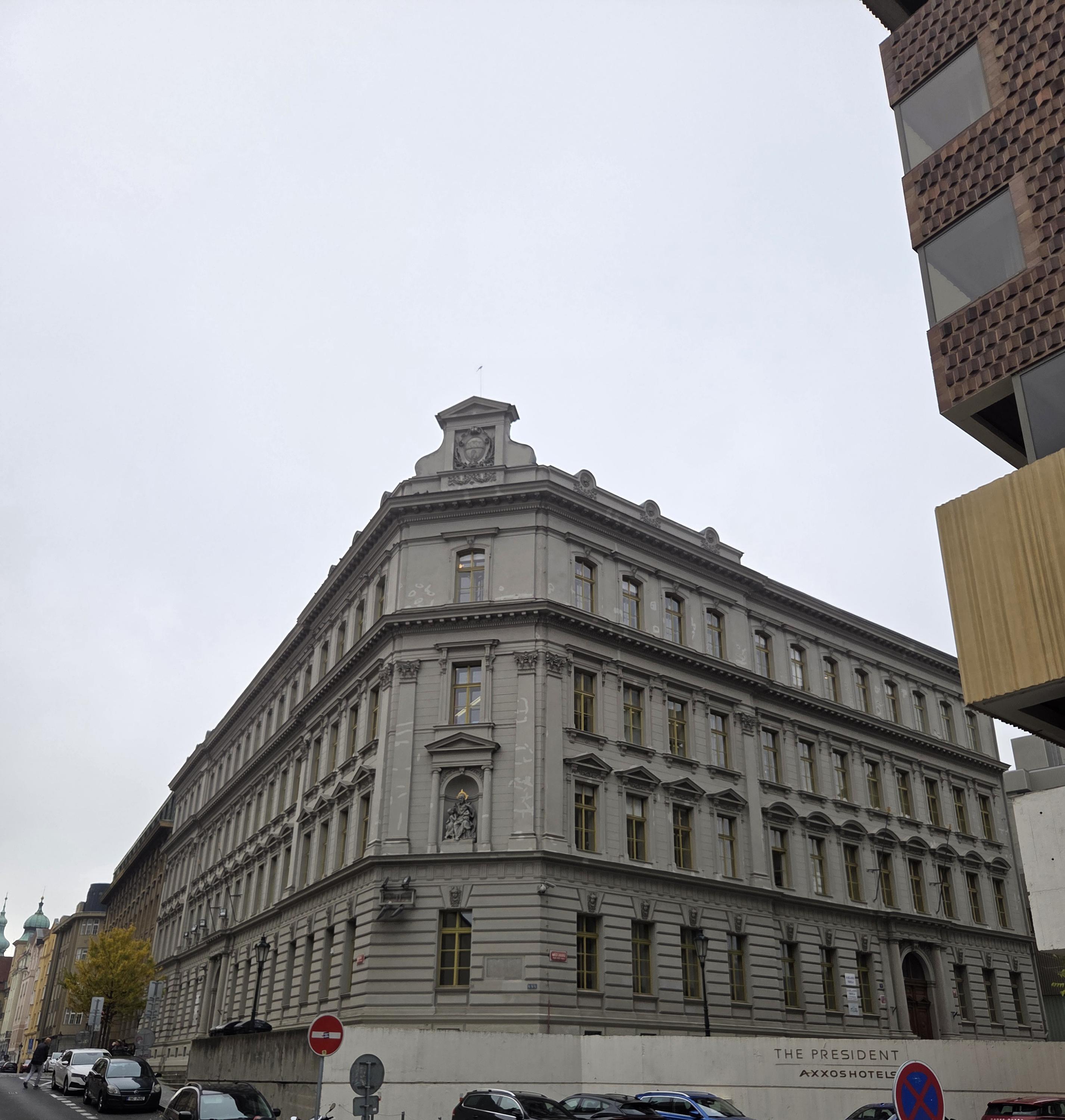 ZŠ nám. Curieových foto 6