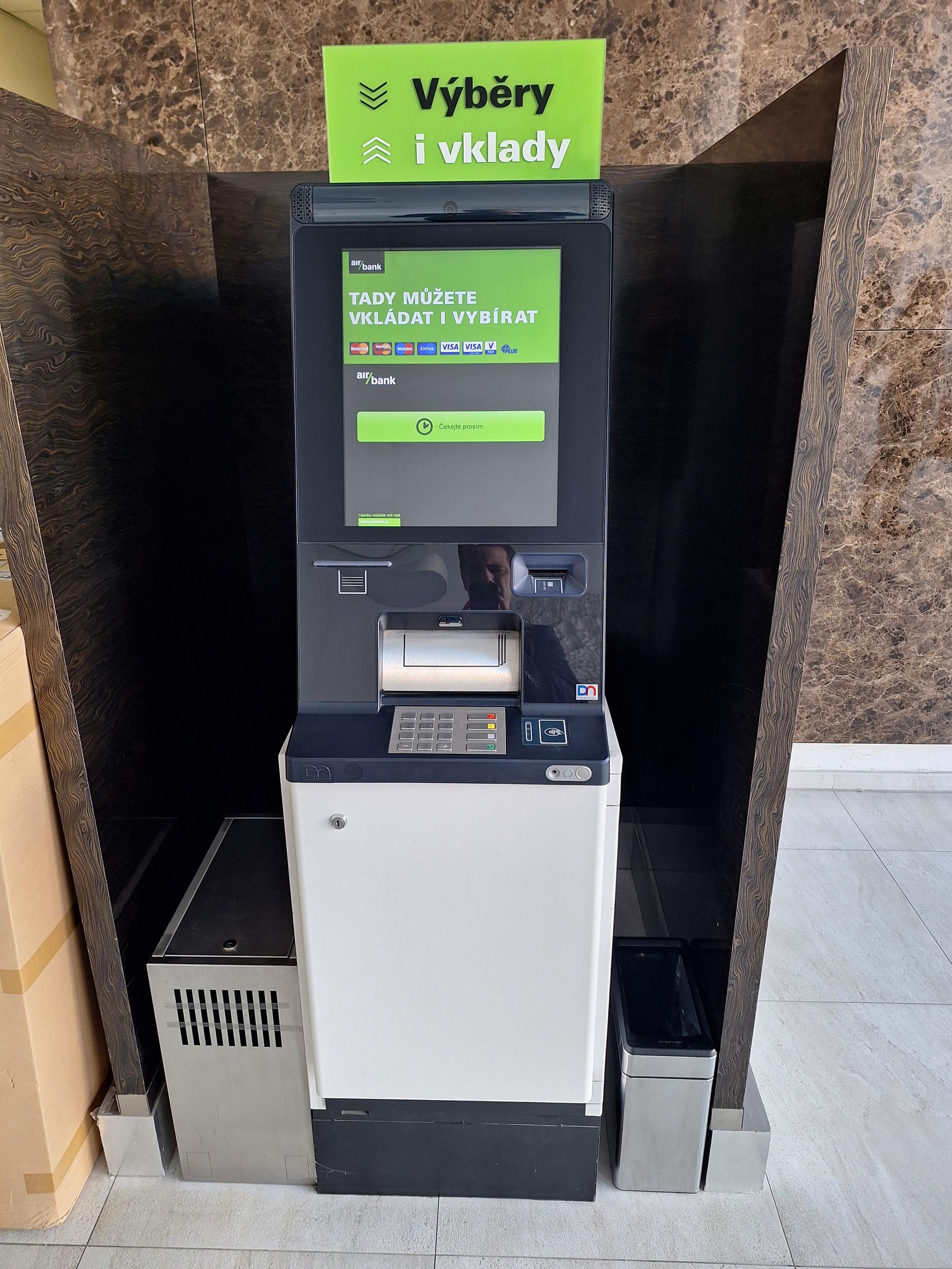 Bankomat Air Bank foto 2