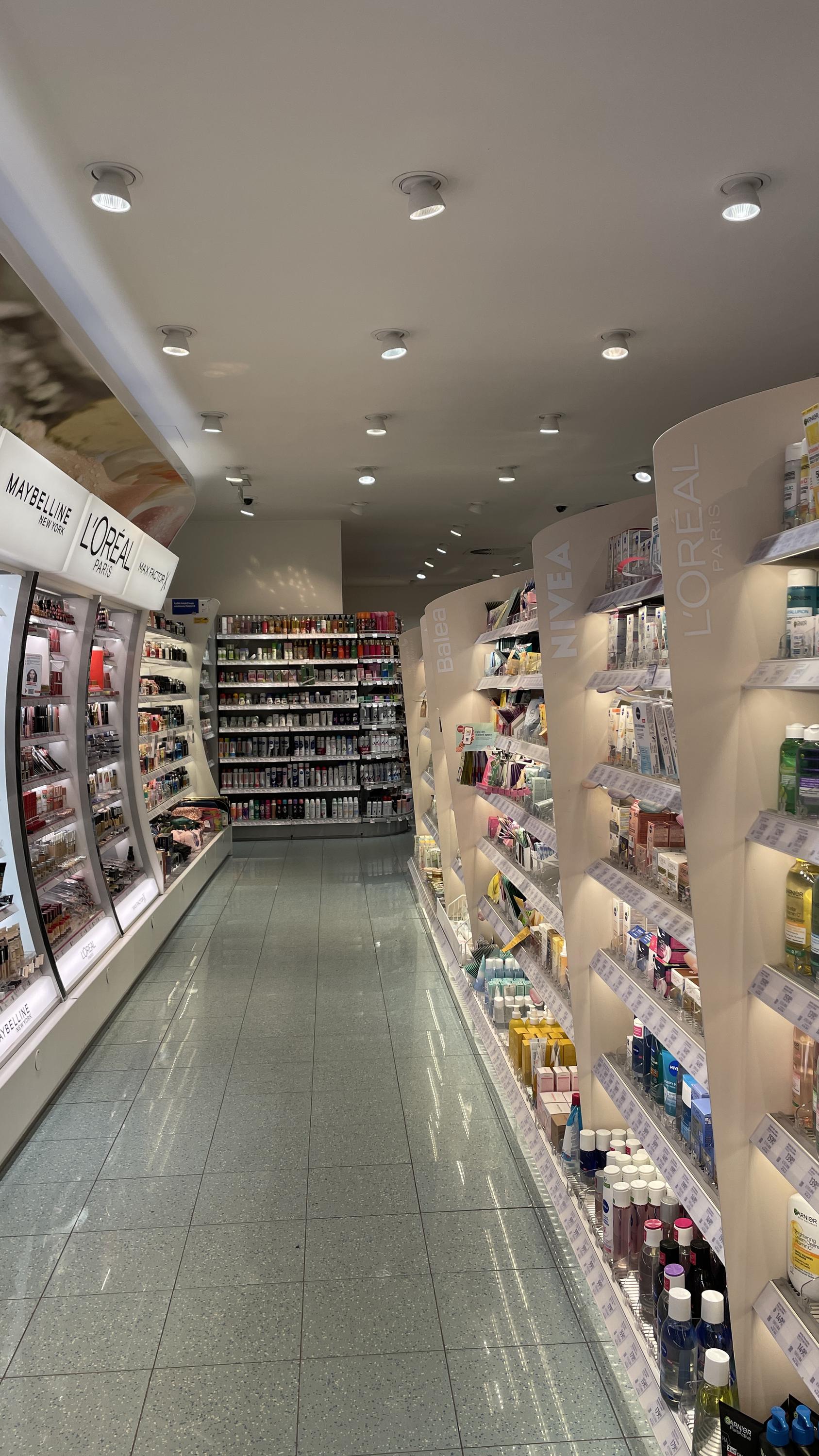 dm drogerie markt s.r.o. foto 6