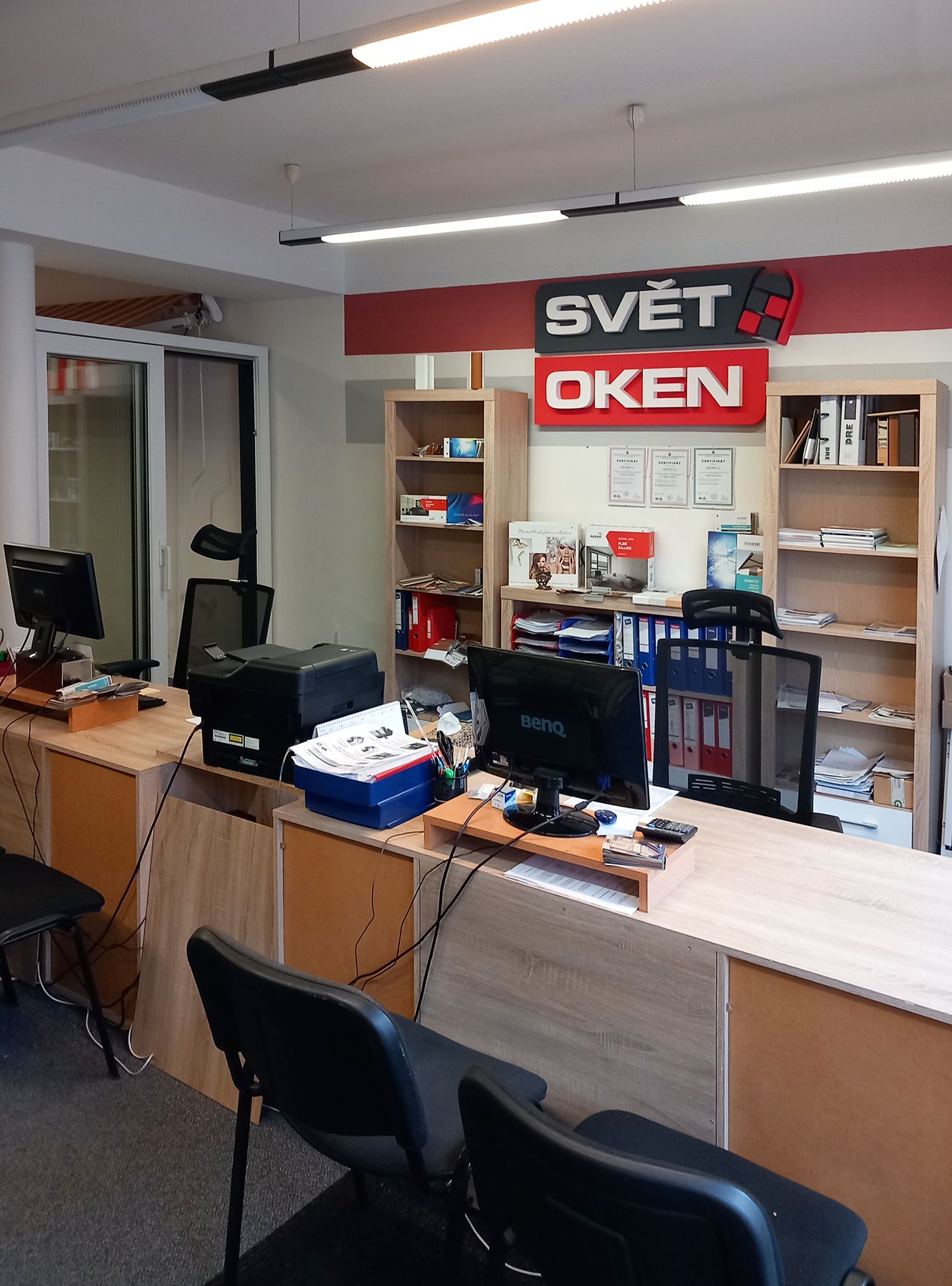 SVĚT OKEN - plastová okna a dveře foto 6