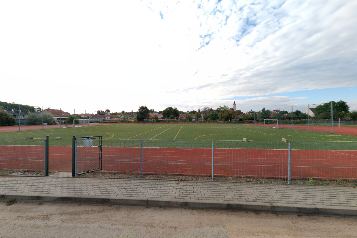 Fotbalové hřiště Troskotovice foto 2