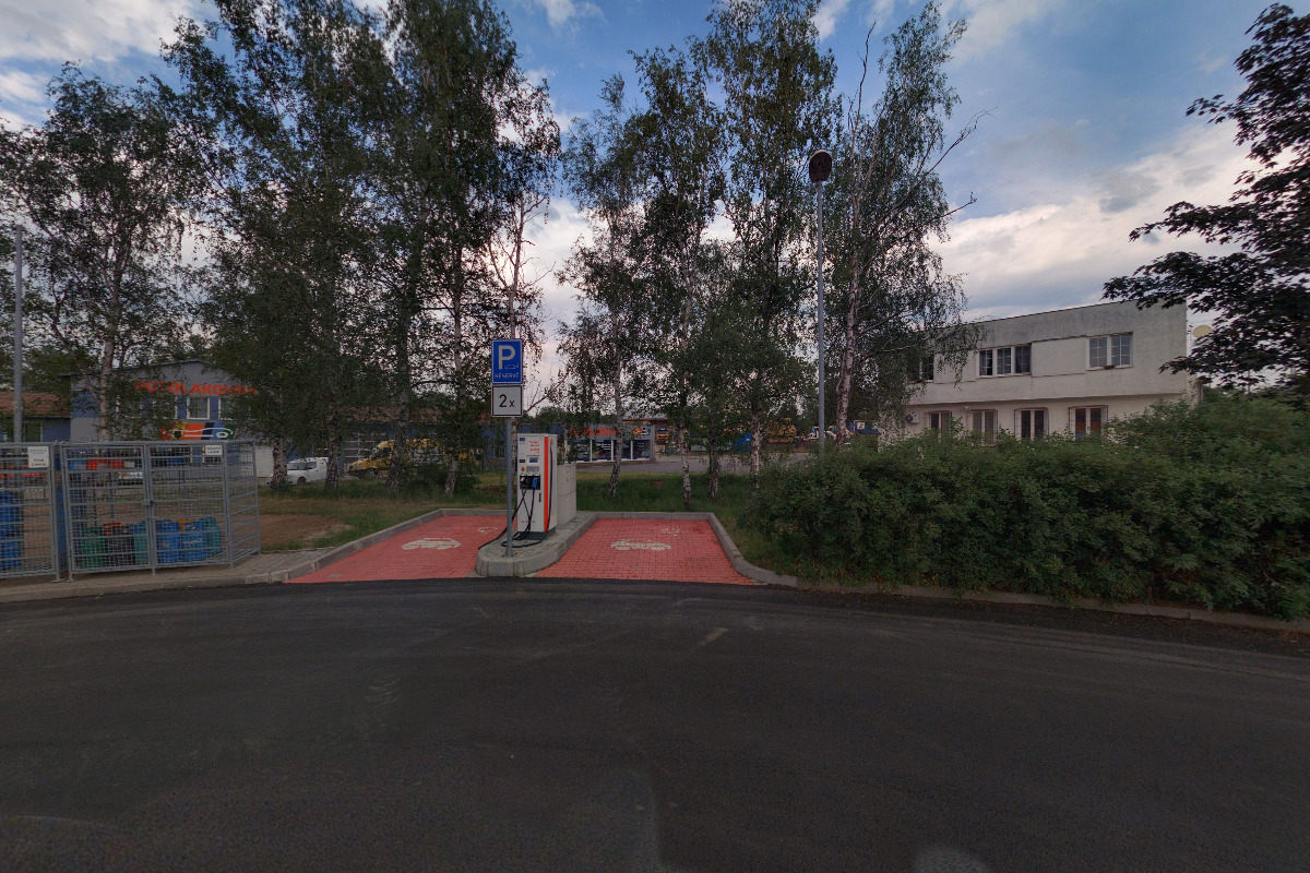 Dobíjecí stanice E.ON Drive foto 5