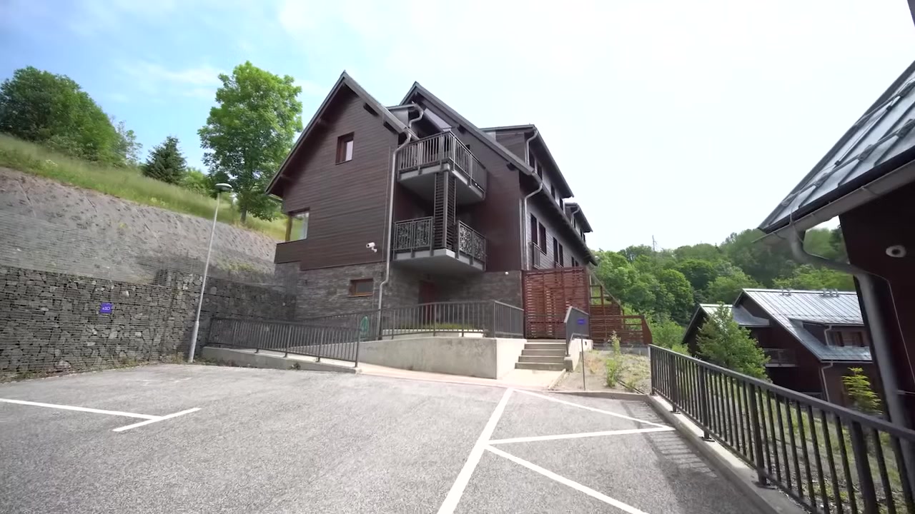 I.P.R.Real Estate foto 2 (náhled videa)