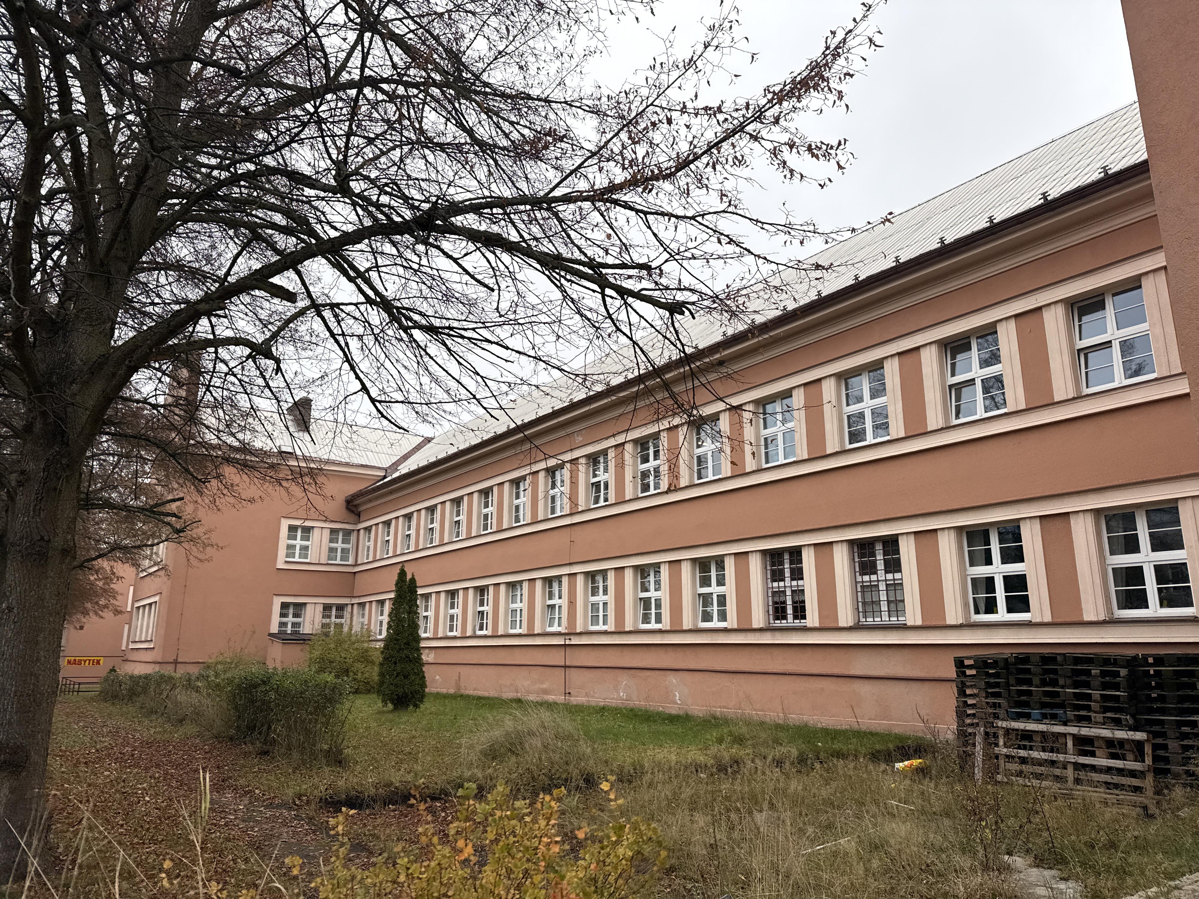 Poliklinika Ostrov foto 4