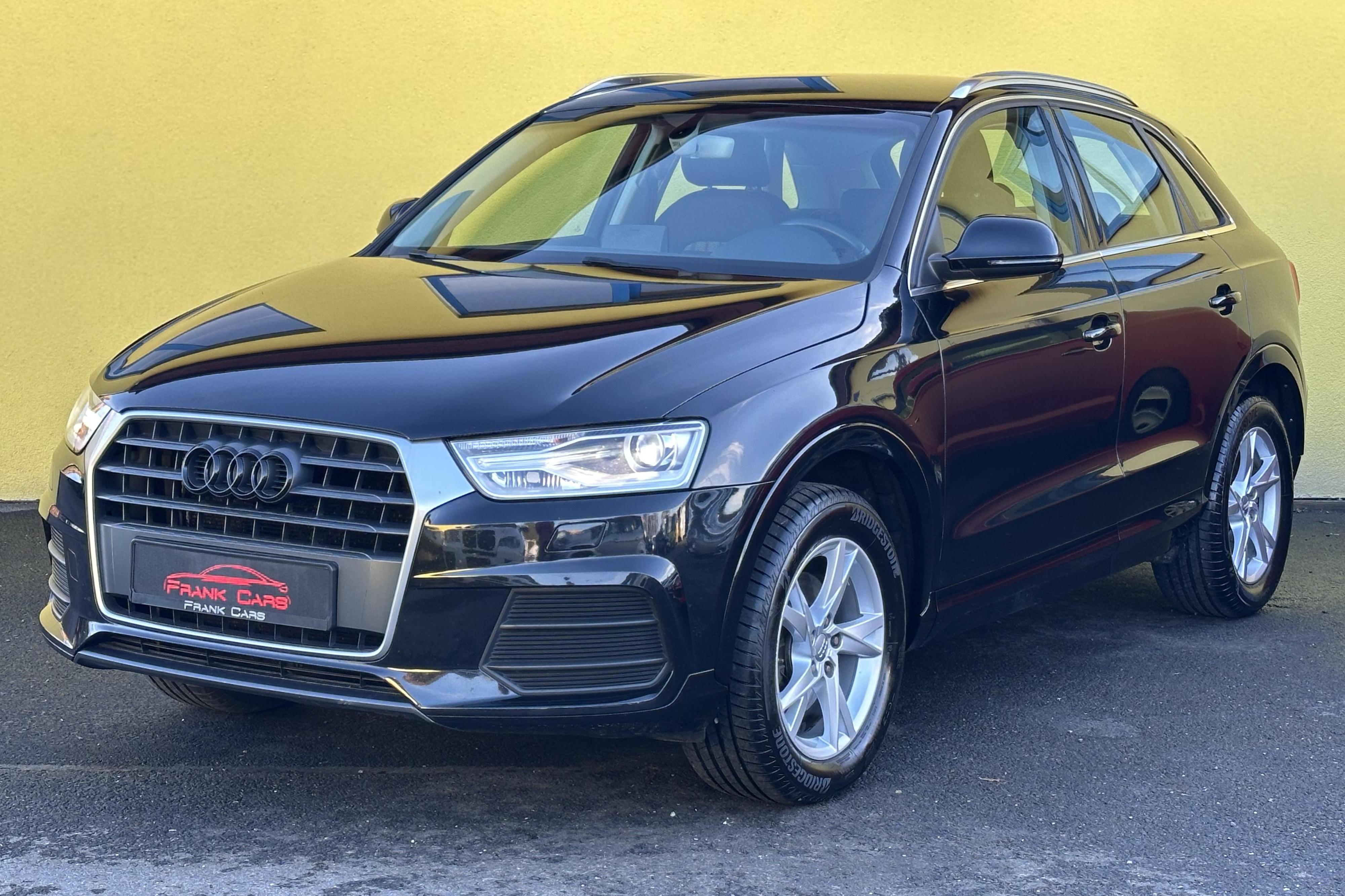 Audi Q3 1.4TSI/110kW 1.Maj. Xenon/MANUÁL r.v.2015