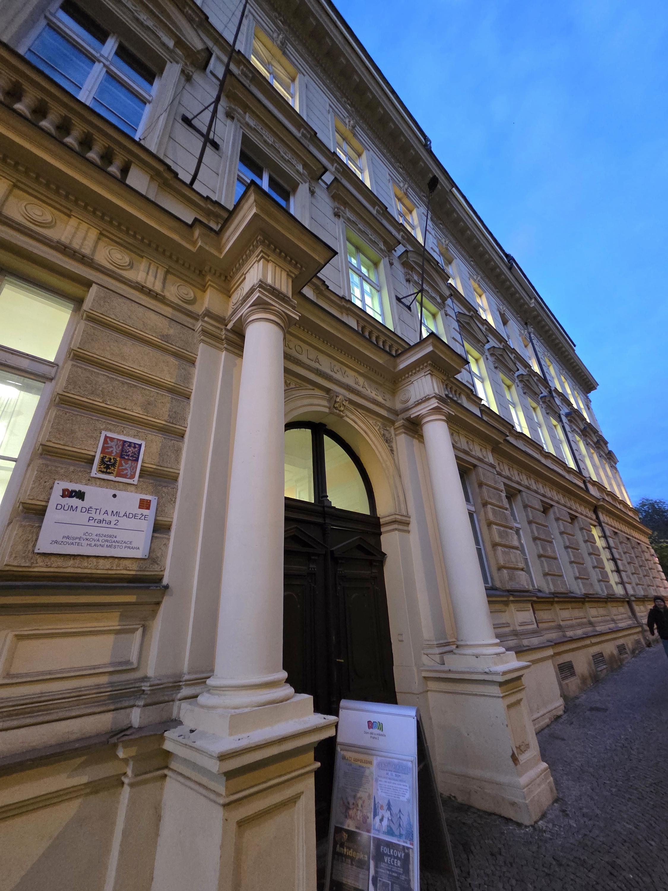 ZUŠ Ilji Hurníka Praha 2 foto 4