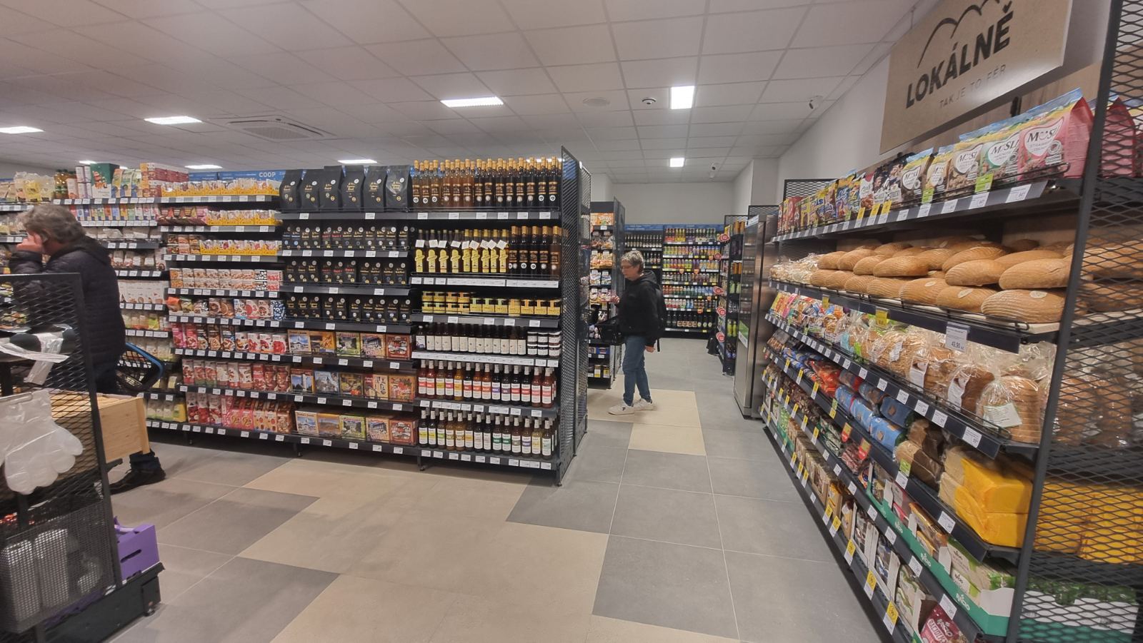 KONZUM 24/7 foto 2
