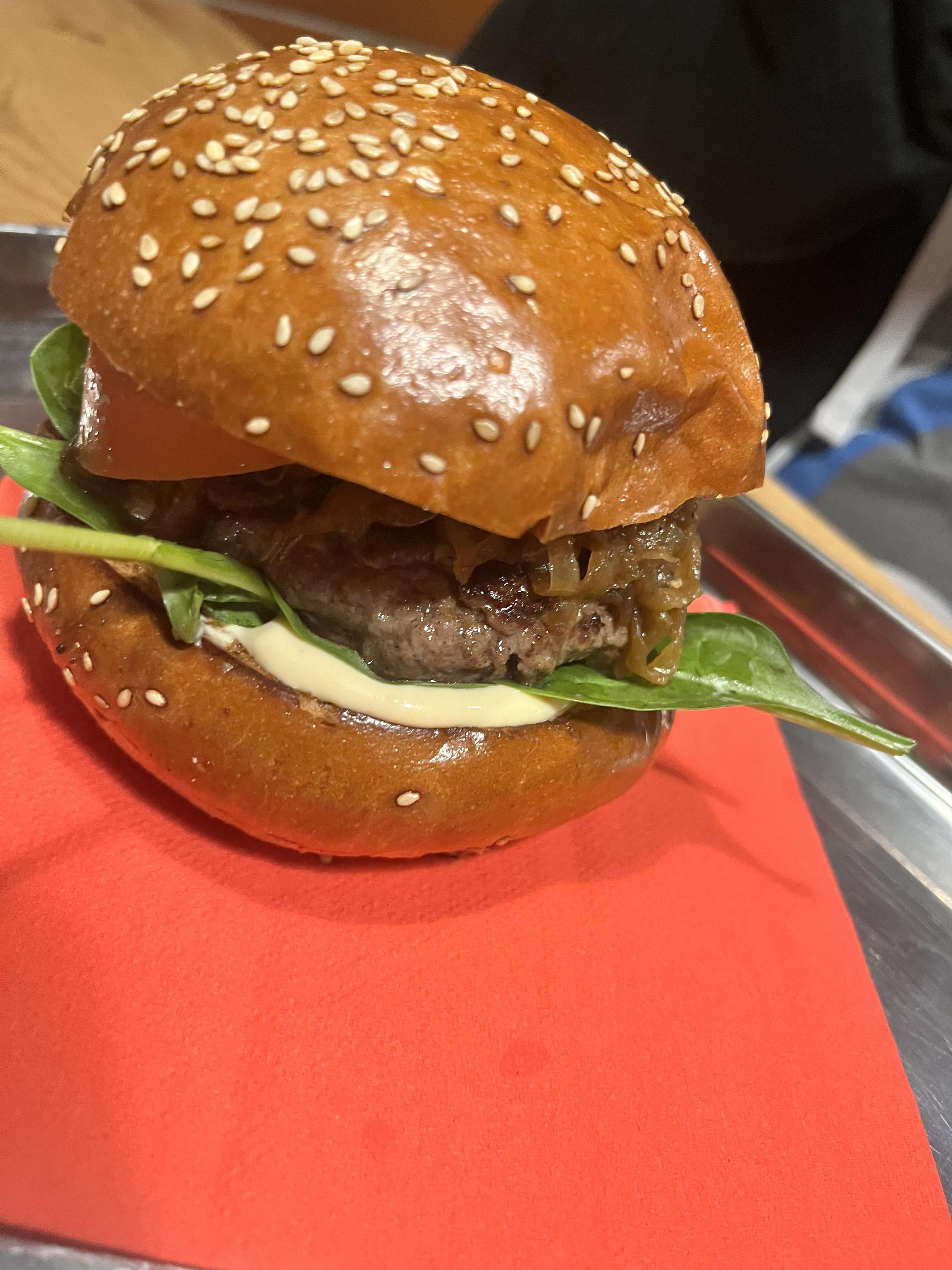 Želva beers & burgers