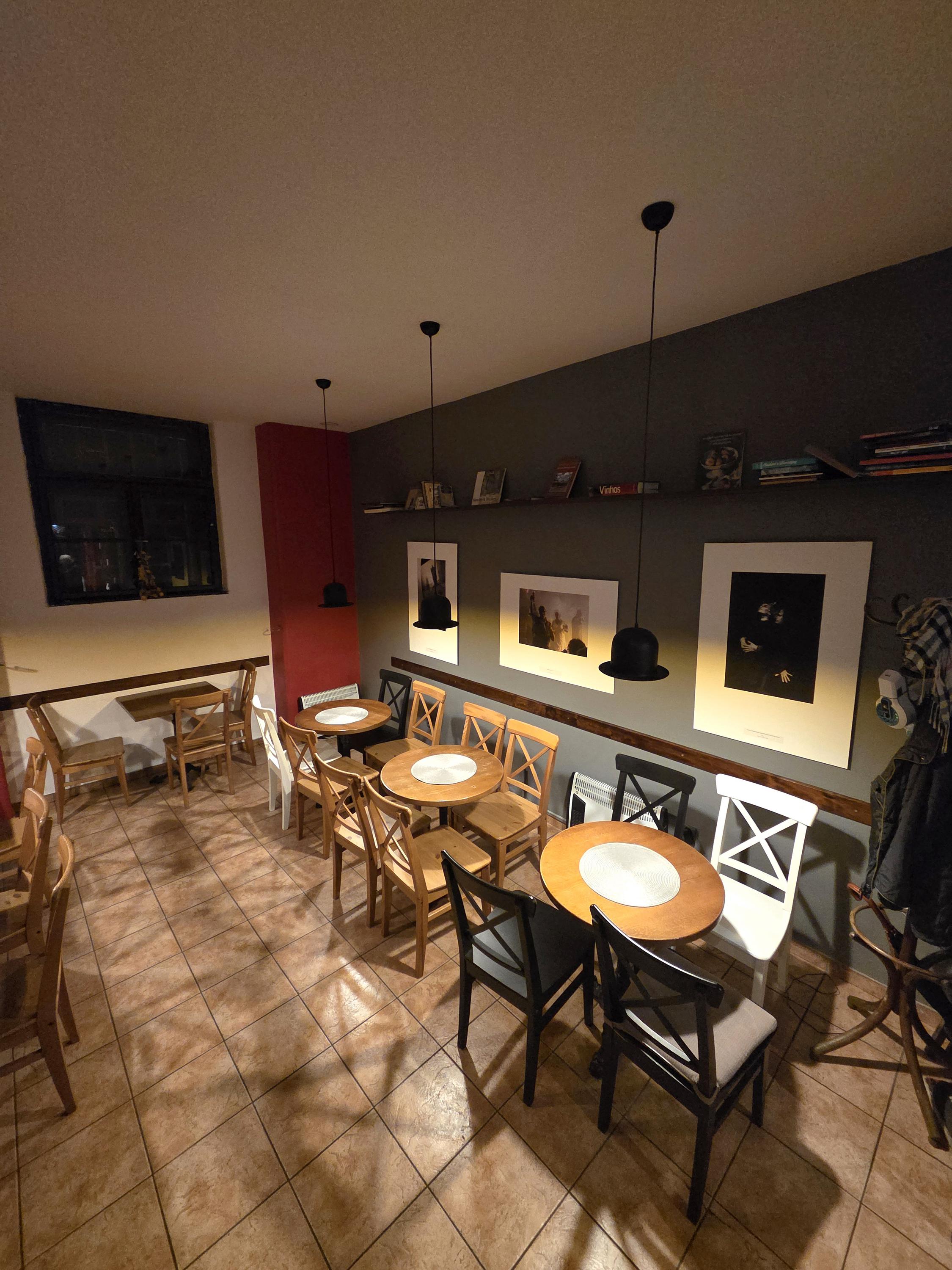 VINO VENUE - Vinný bar s vinotékou foto 5