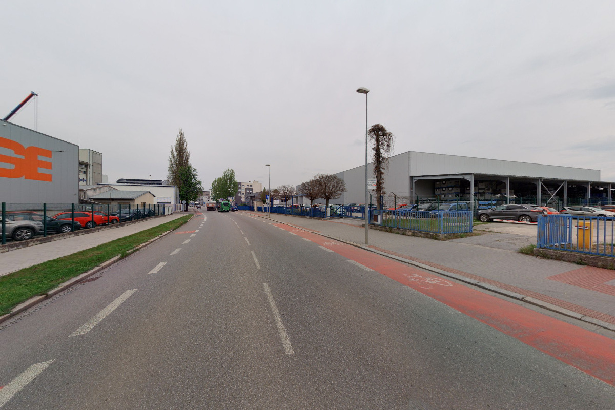 Instaplast CB, s.r.o.