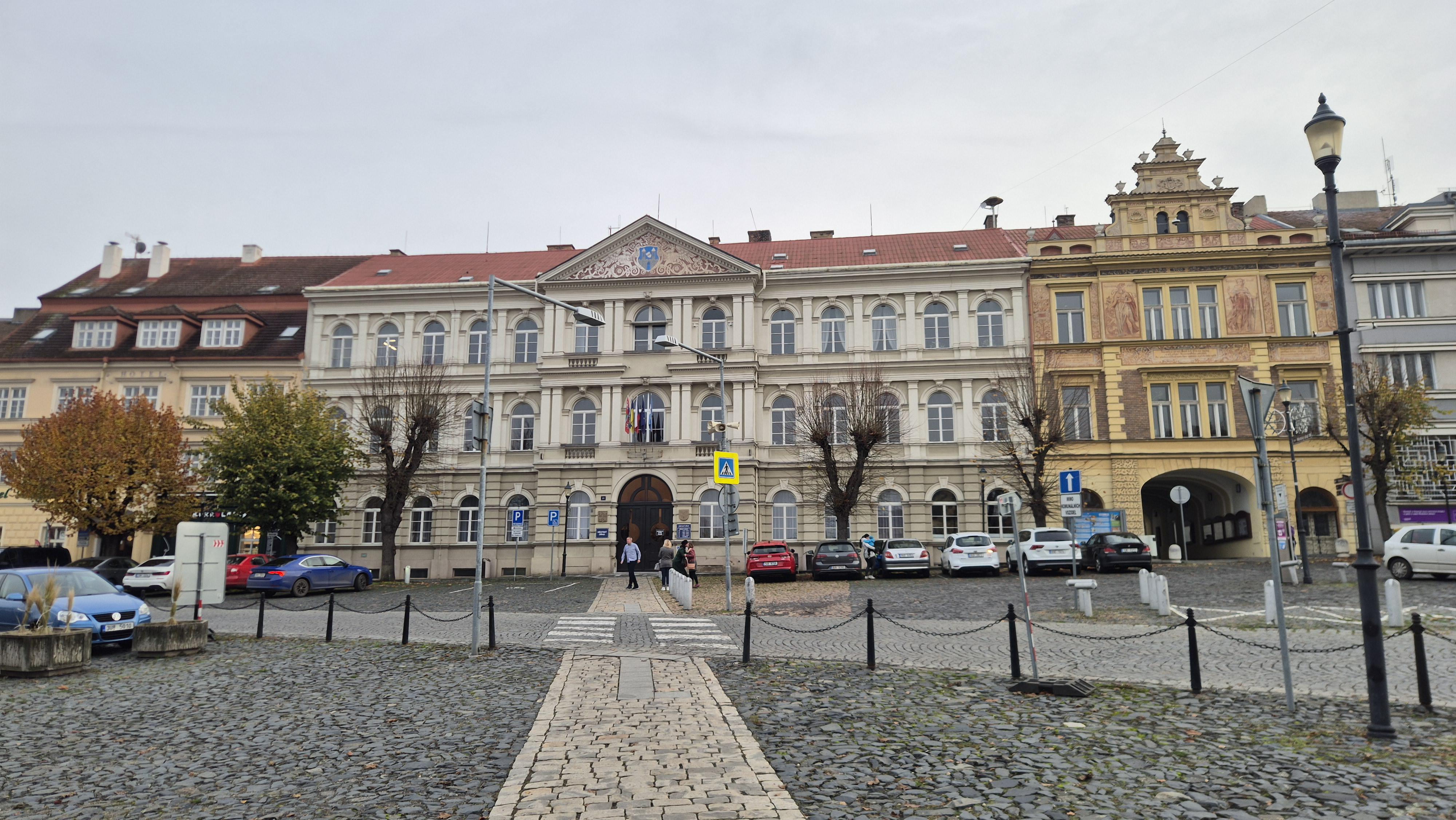 Roudnice nad Labem - městský úřad foto 6