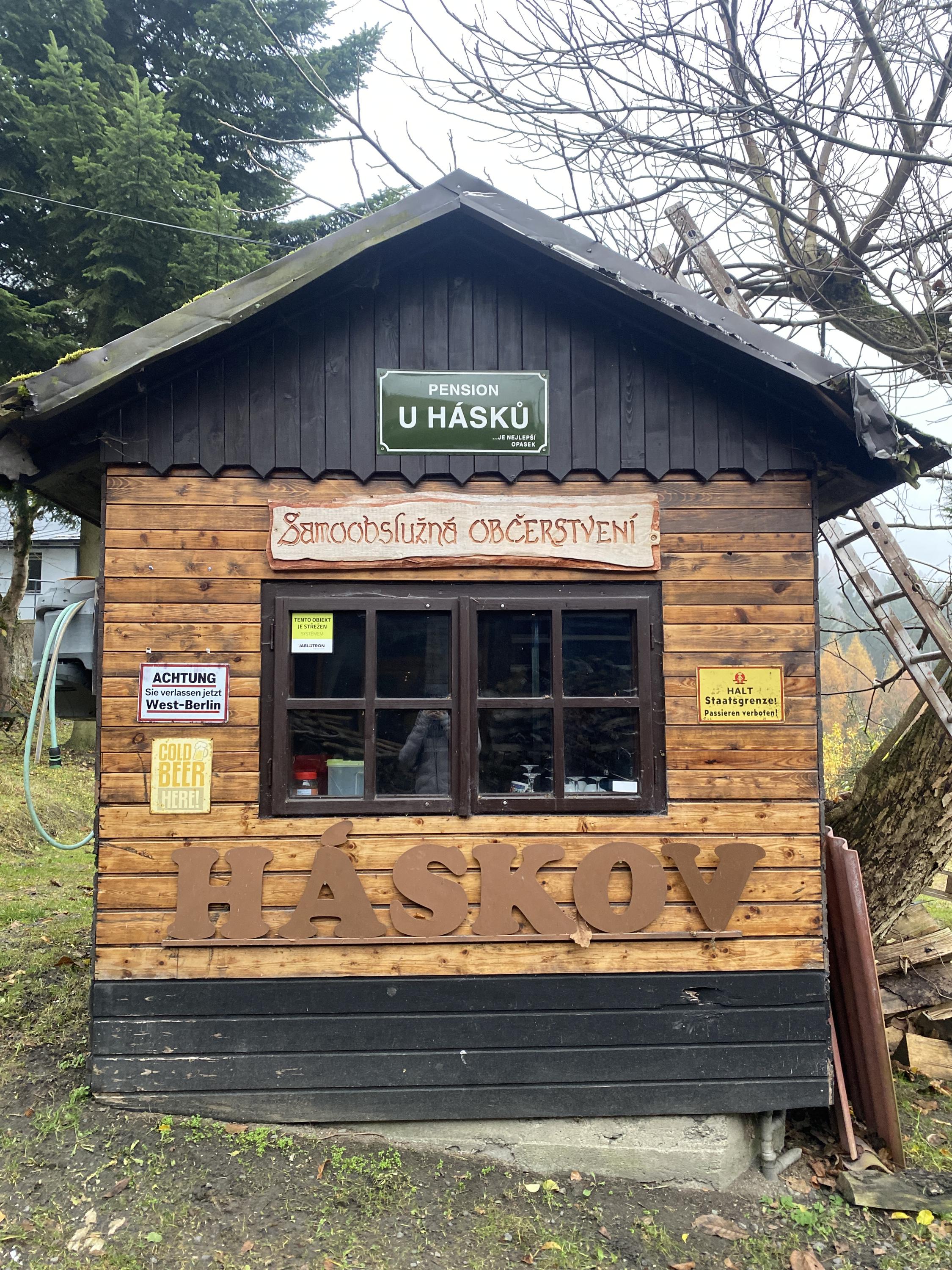 Samoobslužný bar na Háskově foto 3