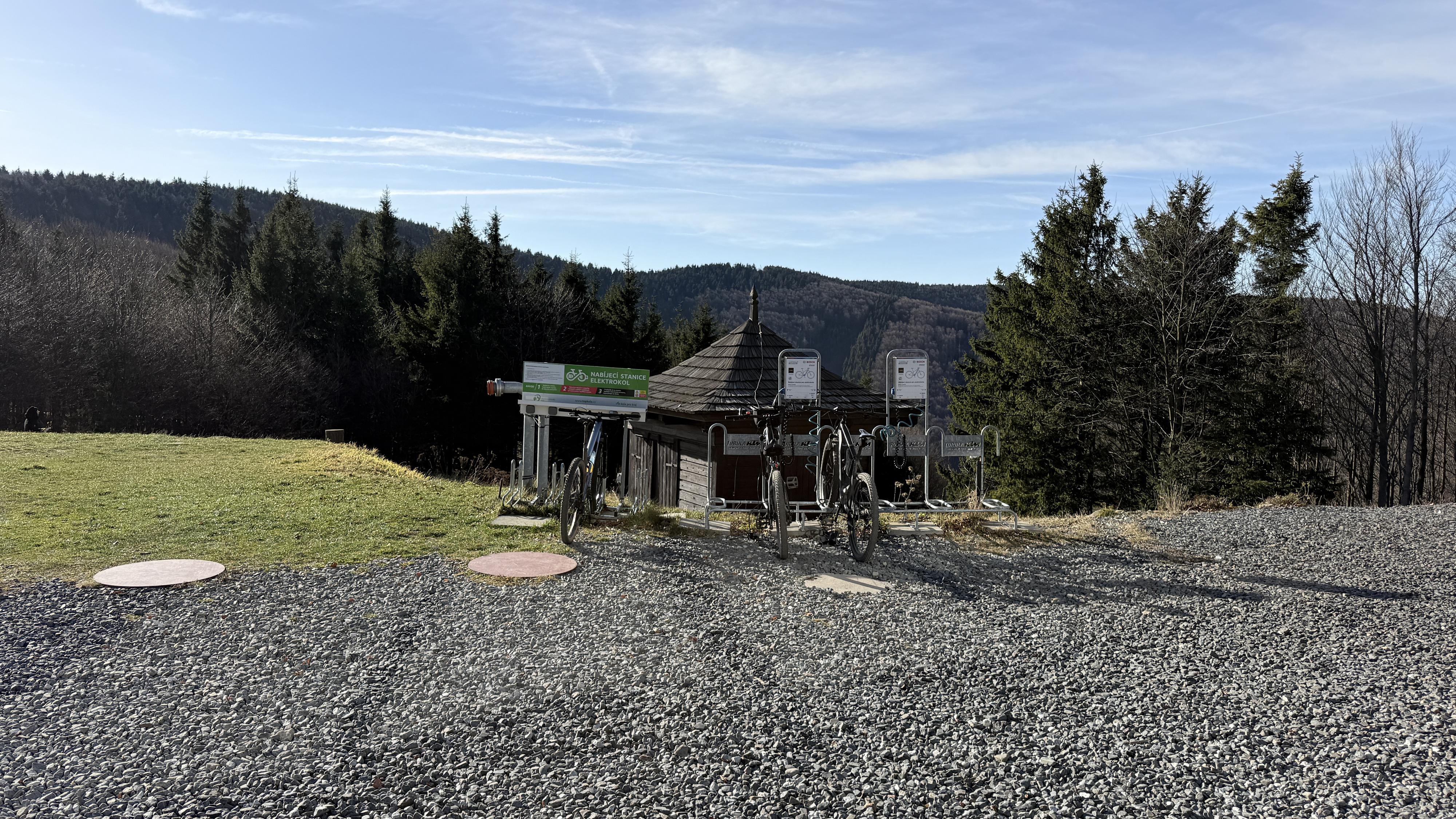 Nabíjecí stanice pro elektrokola TOROLA foto 3